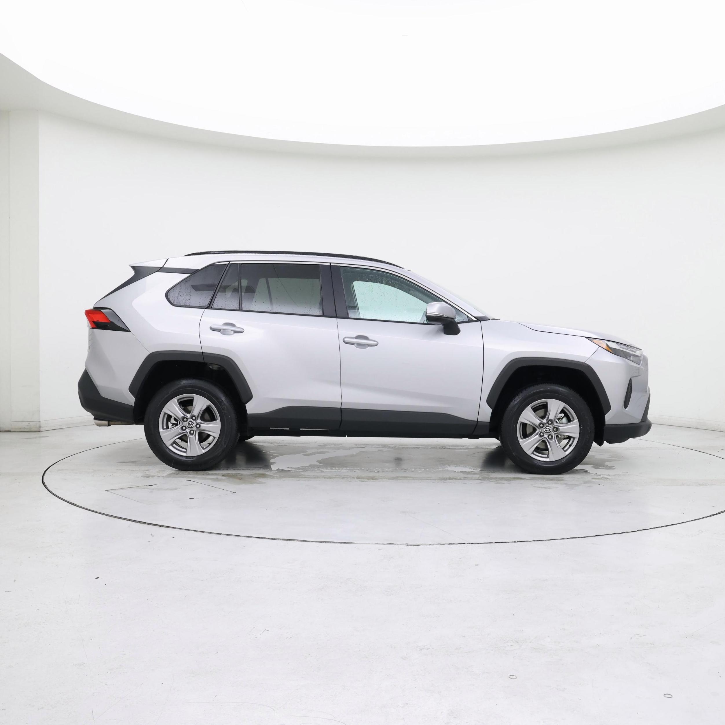 Thumbnail: 2024 Toyota RAV4 - 7