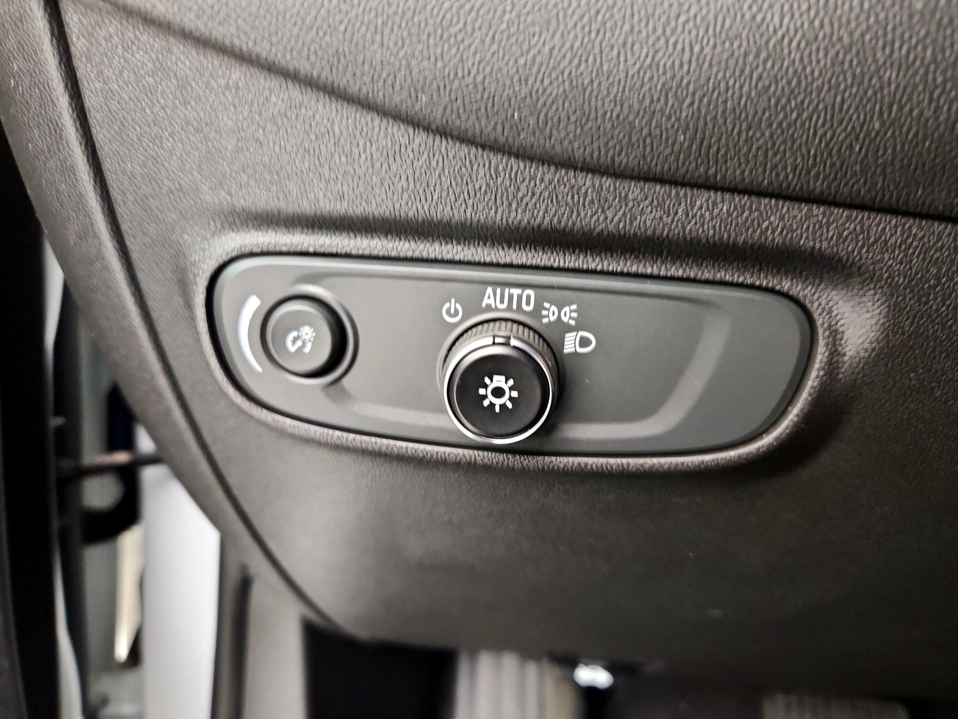 Thumbnail: 2023 Chevrolet Equinox - 13