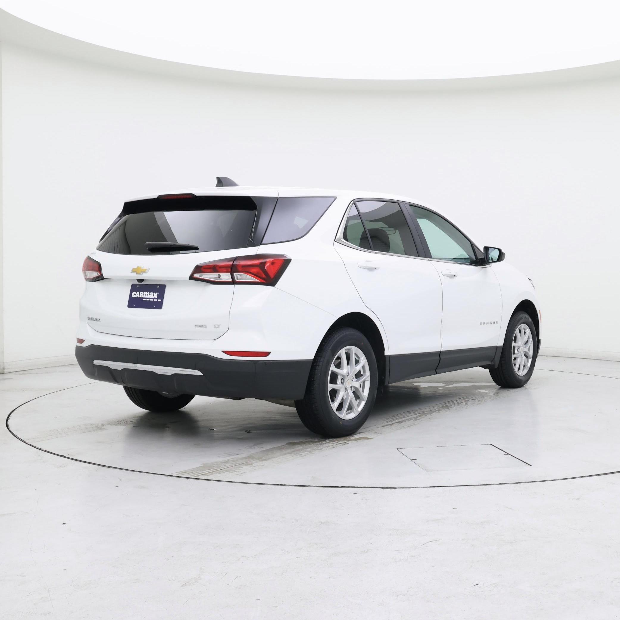 Thumbnail: 2023 Chevrolet Equinox - 8