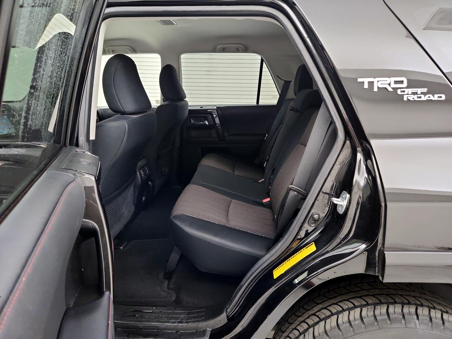 Thumbnail: 2020 Toyota 4Runner - 20