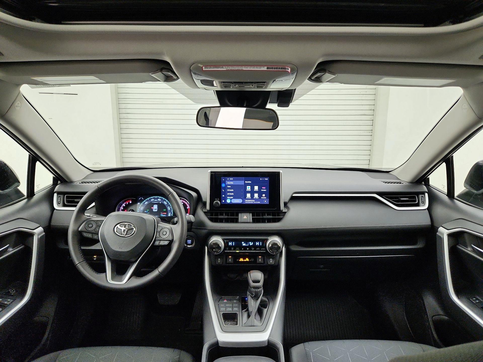 Thumbnail: 2023 Toyota RAV4 - 9