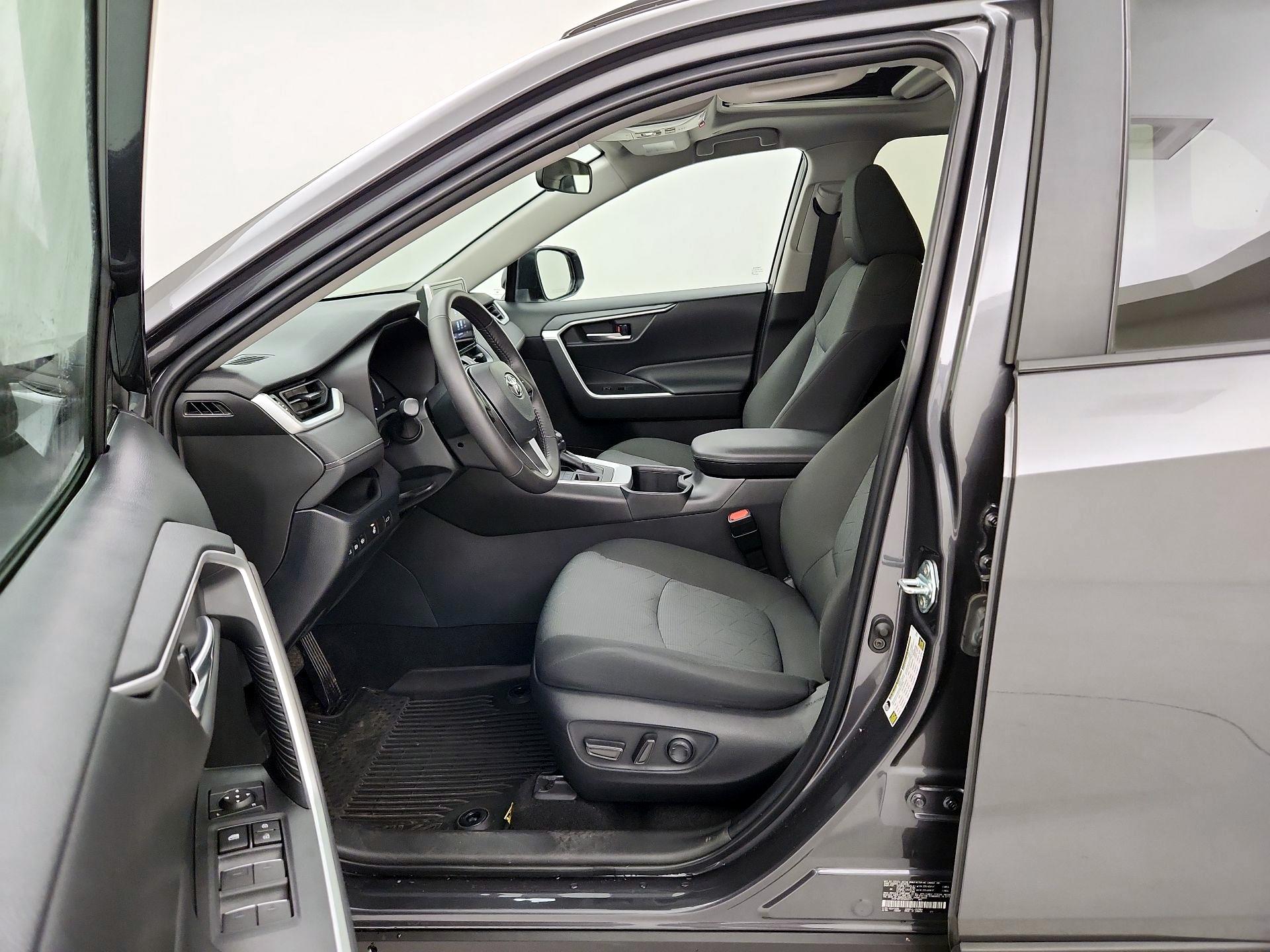 Thumbnail: 2023 Toyota RAV4 - 11