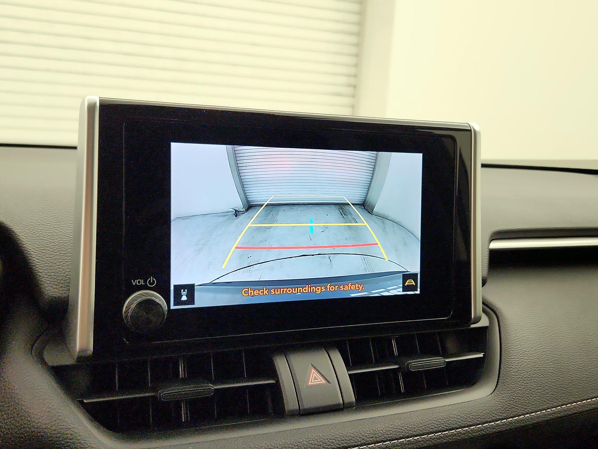 Thumbnail: 2023 Toyota RAV4 - 14