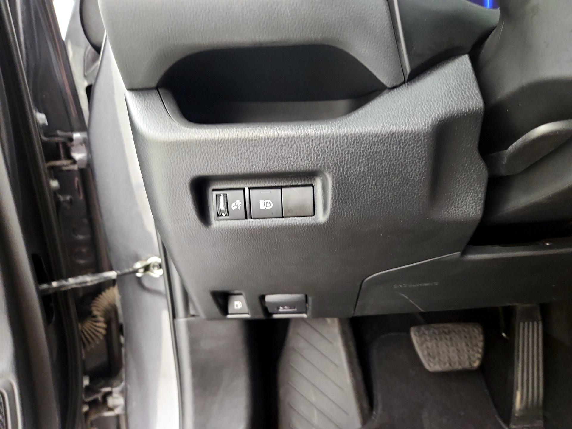 Thumbnail: 2024 Toyota RAV4 - 13