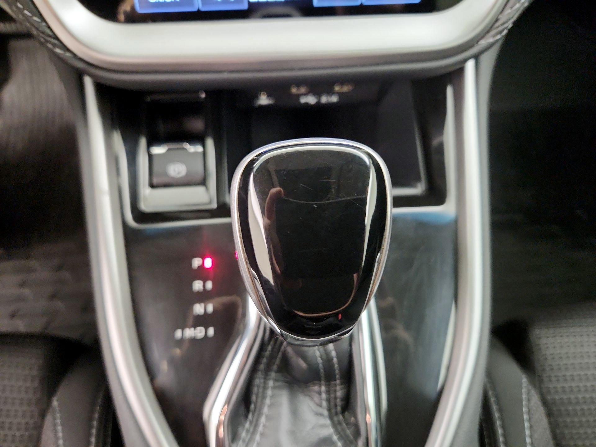 Thumbnail: 2022 Subaru Outback - 17