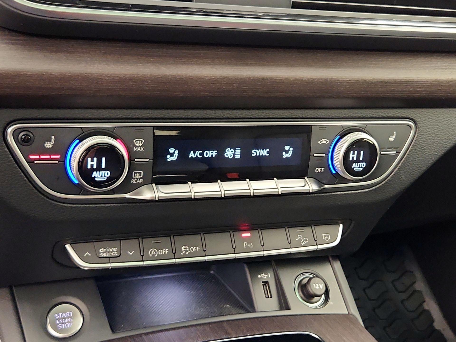 Thumbnail: 2022 Audi Q5 - 16