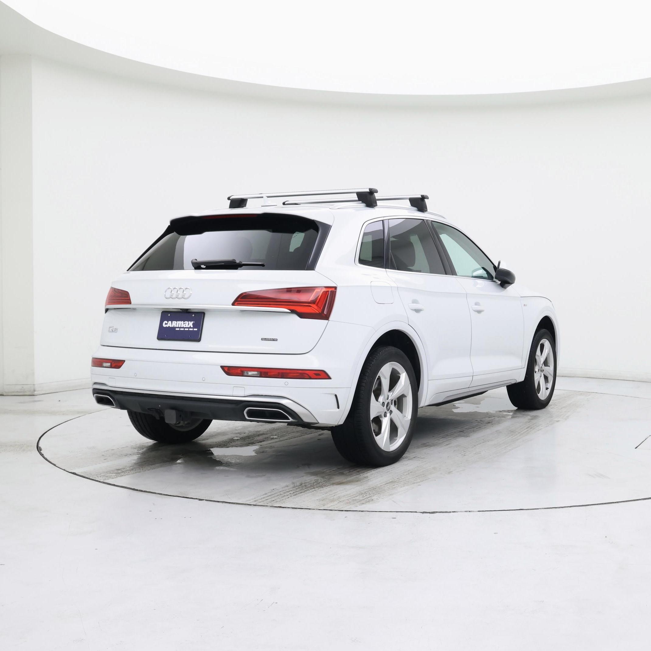 Thumbnail: 2022 Audi Q5 - 8