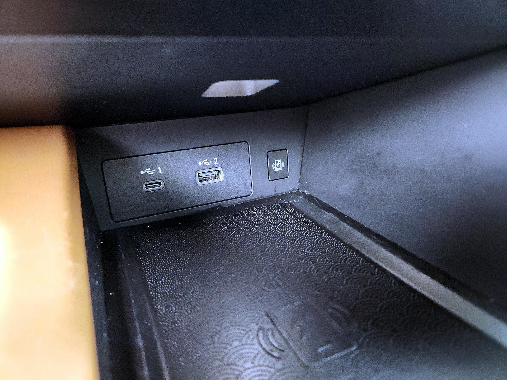 Thumbnail: 2023 INFINITI QX60 - 19