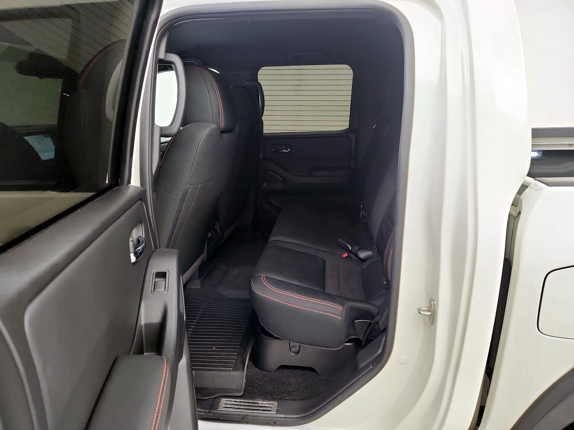 Thumbnail: 2023 Nissan Frontier - 20