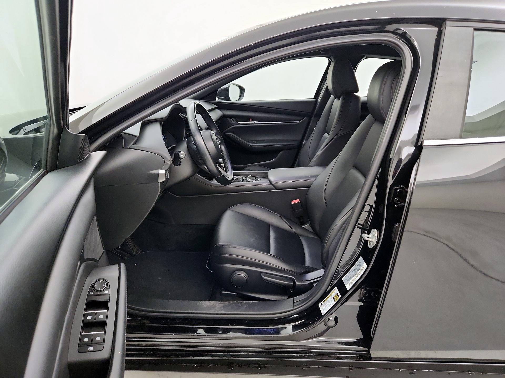 Thumbnail: 2021 Mazda Mazda3 - 11