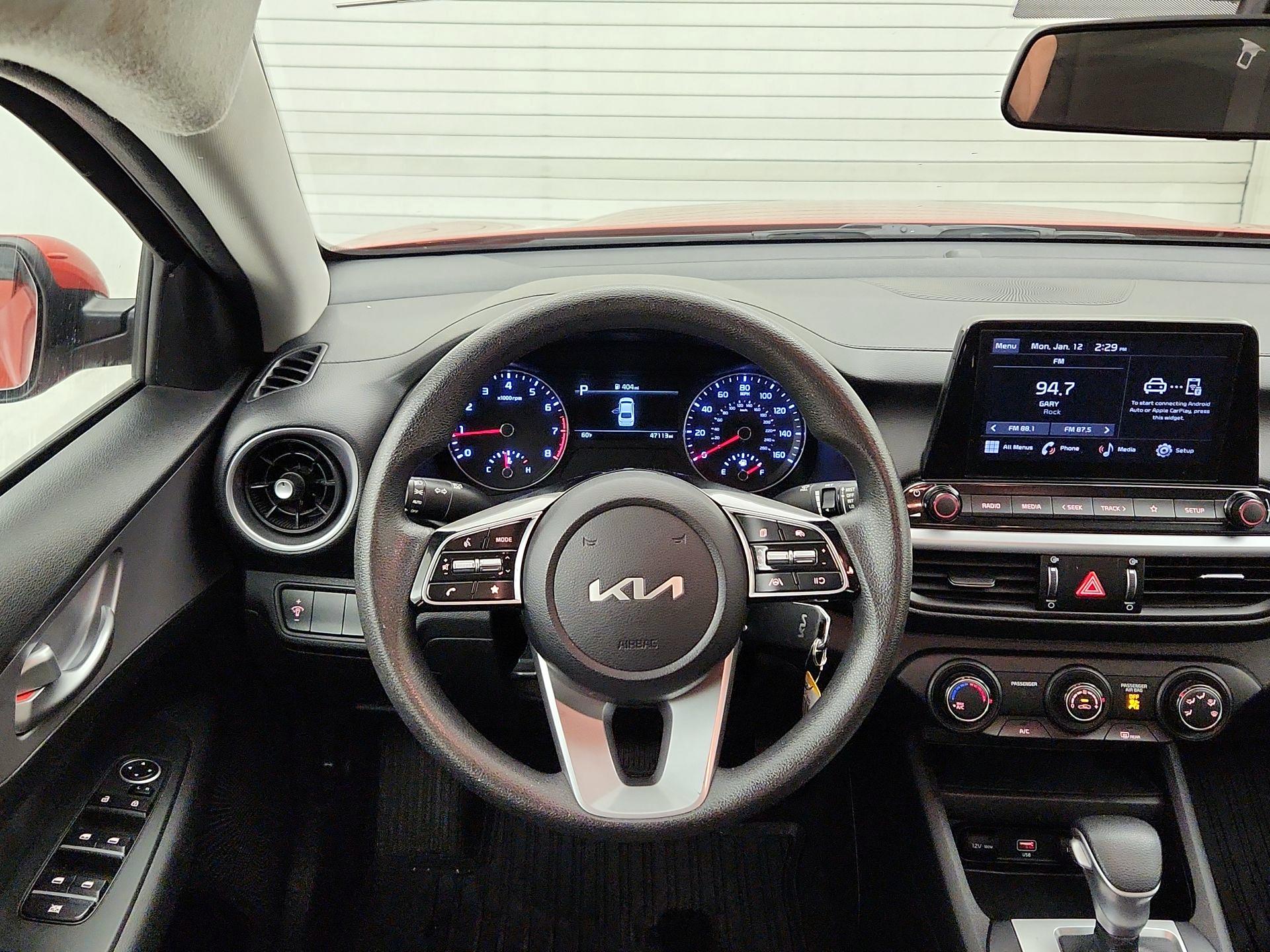 Thumbnail: 2023 Kia Forte - 10