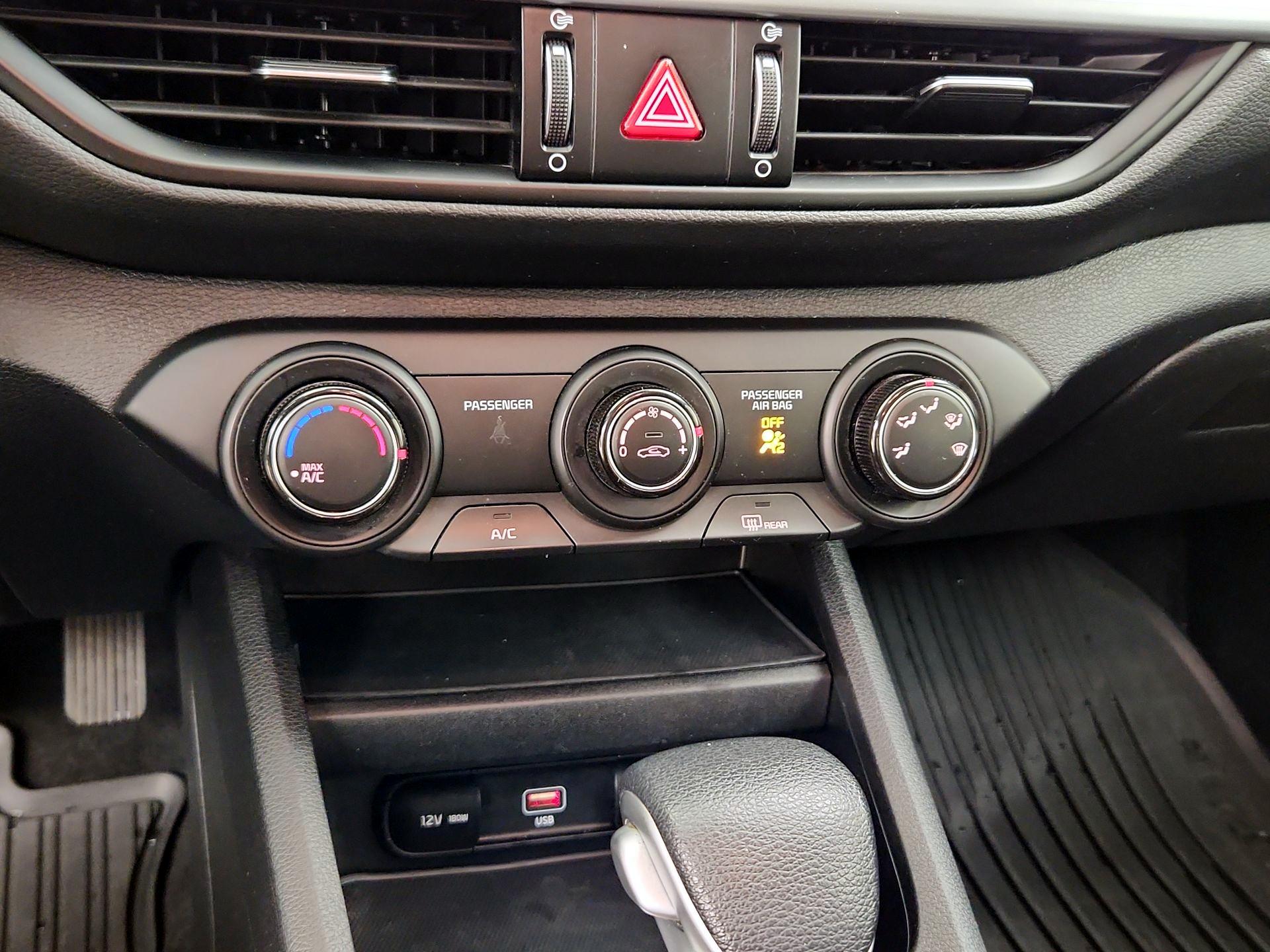 Thumbnail: 2023 Kia Forte - 16