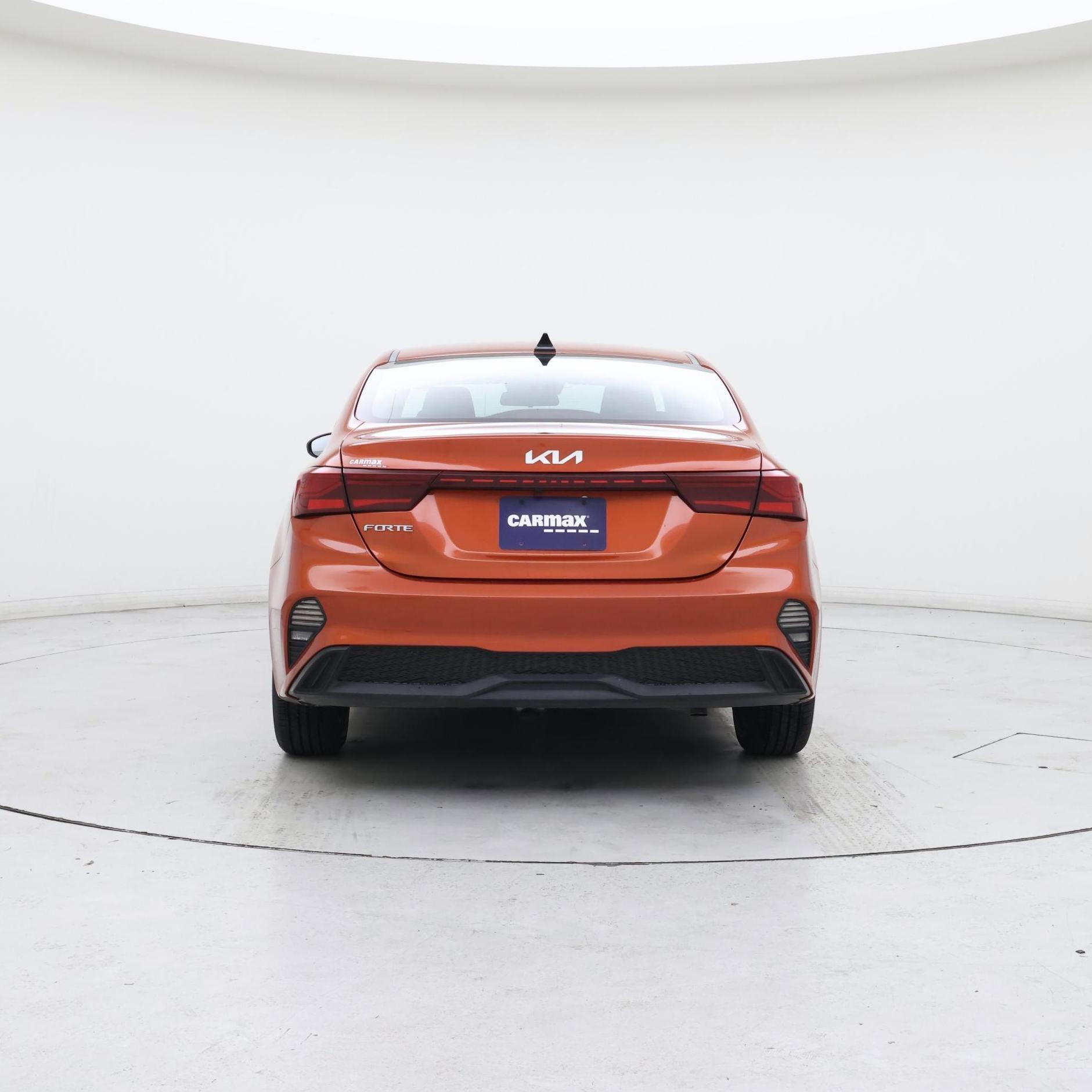 Thumbnail: 2023 Kia Forte - 6