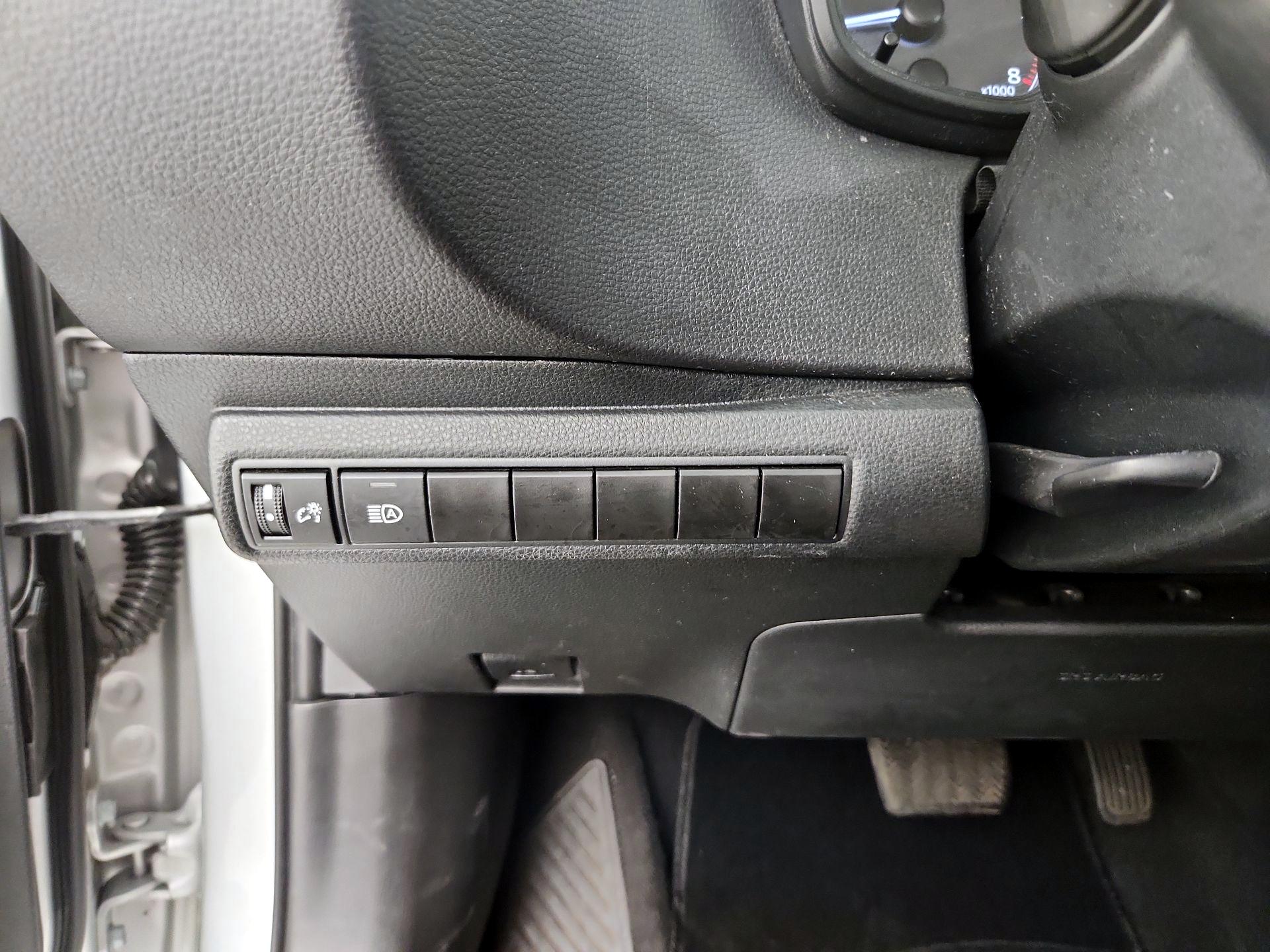 Thumbnail: 2024 Toyota Corolla - 13