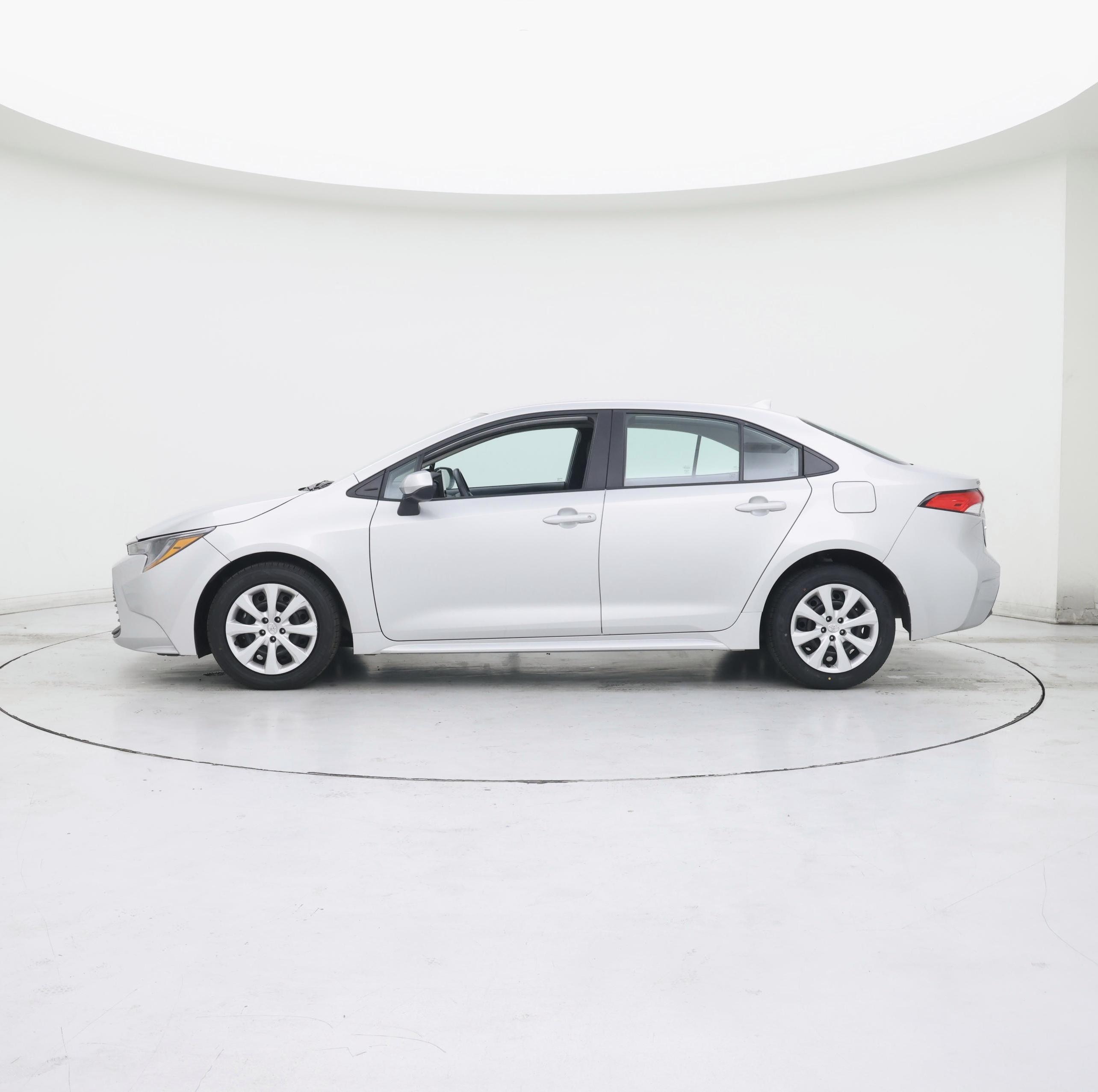 Thumbnail: 2024 Toyota Corolla - 3