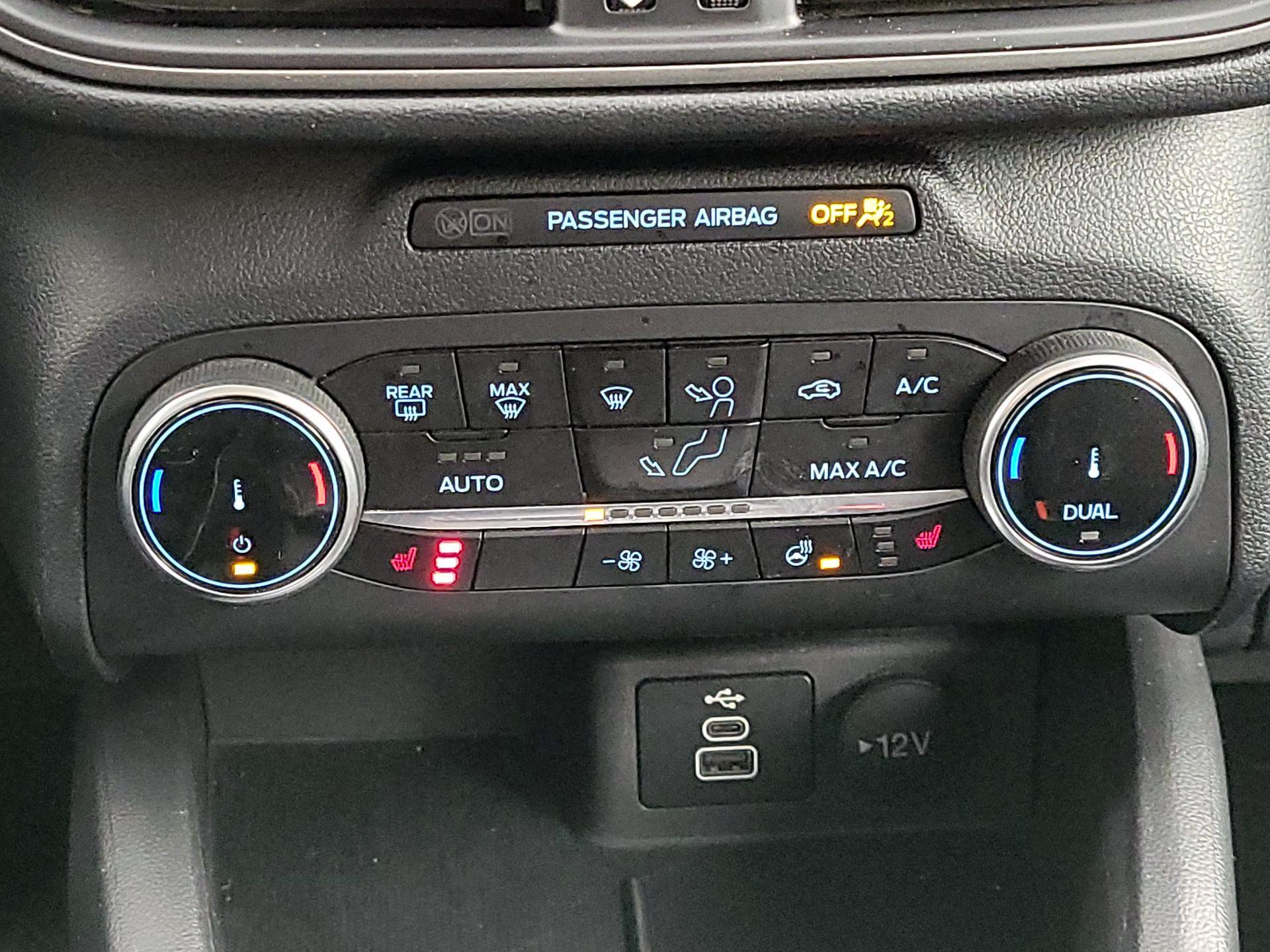 Thumbnail: 2024 Ford Escape - 17