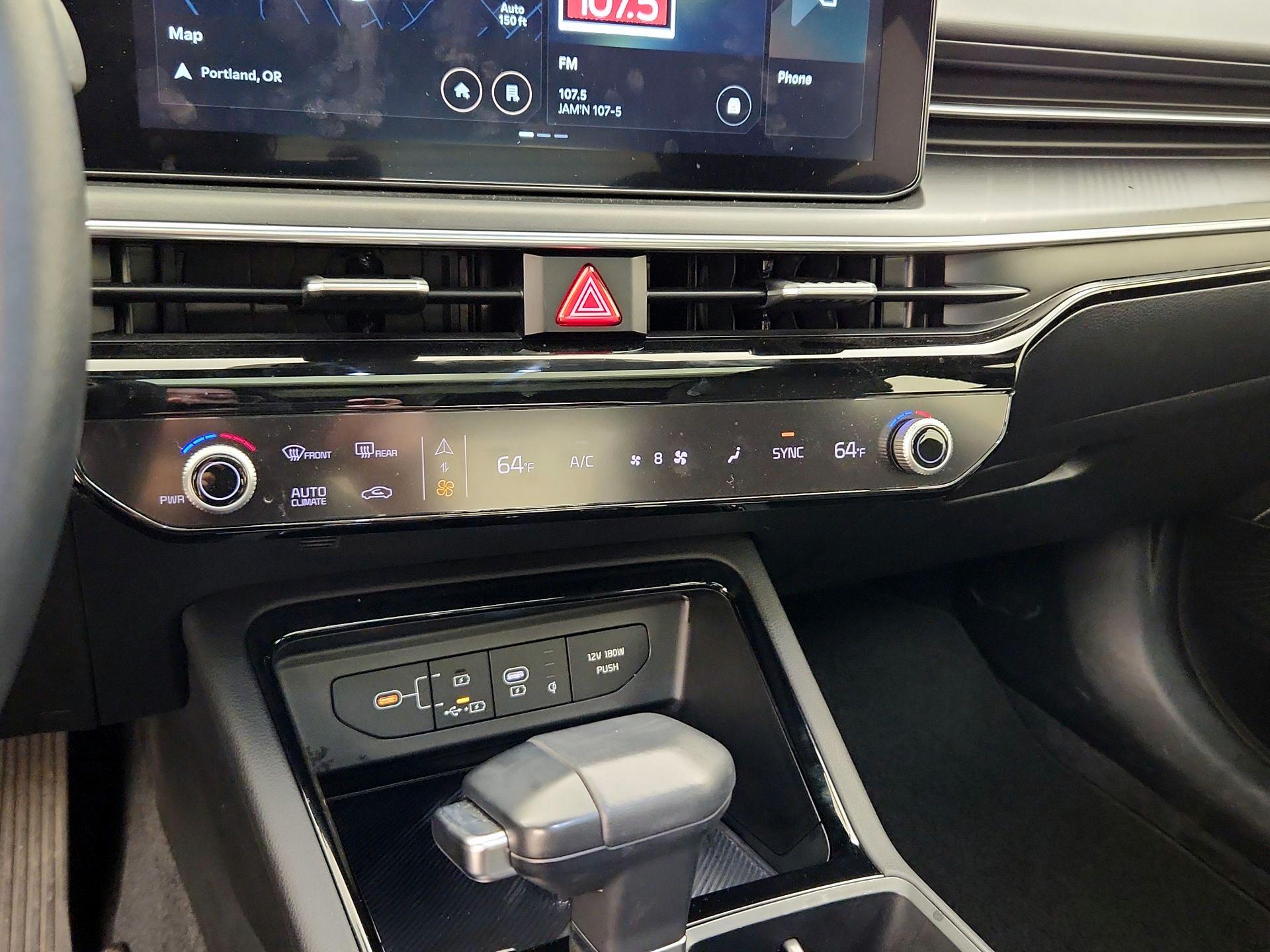 Thumbnail: 2025 Kia K5 - 15