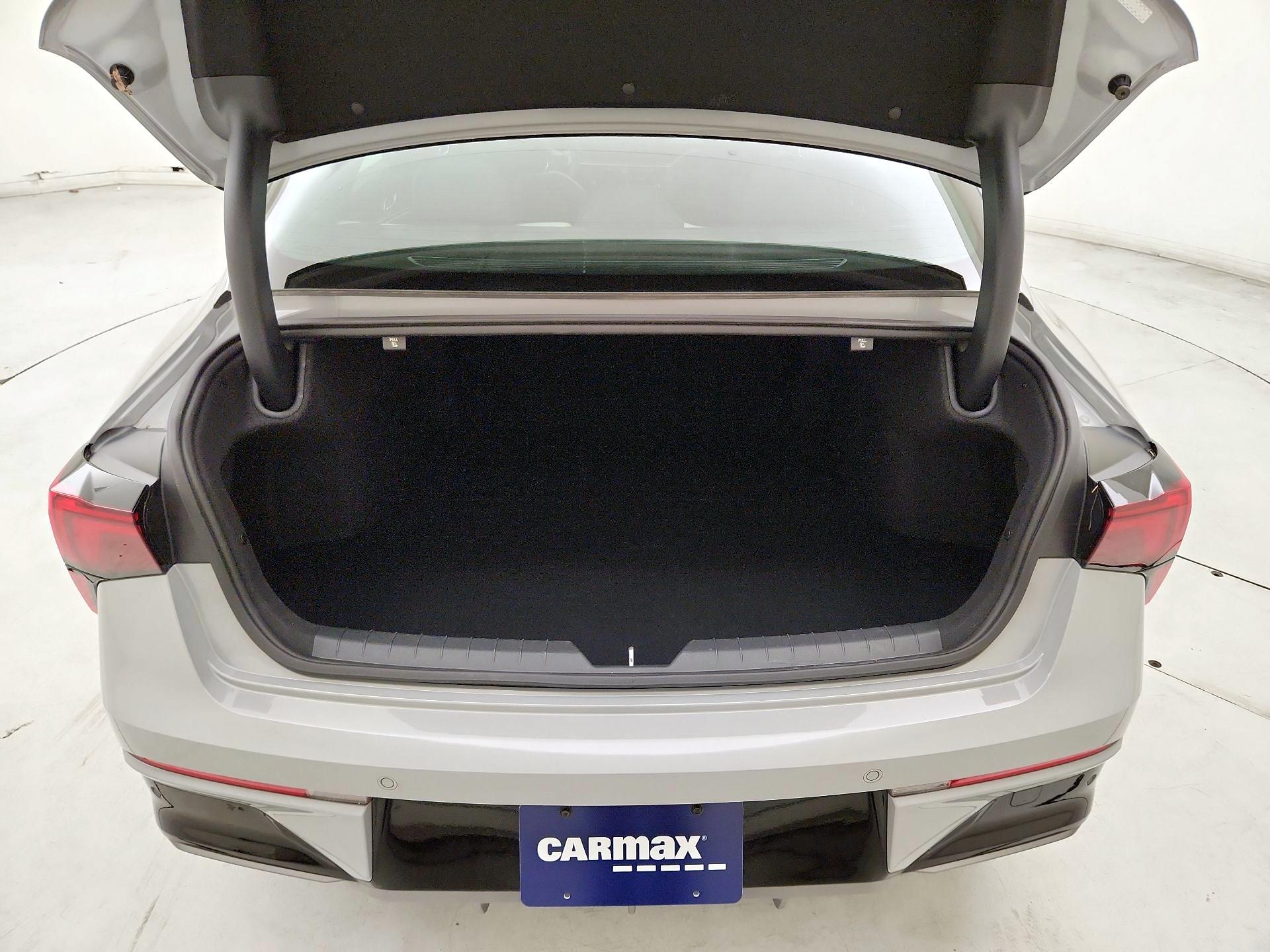 Thumbnail: 2025 Kia K5 - 20