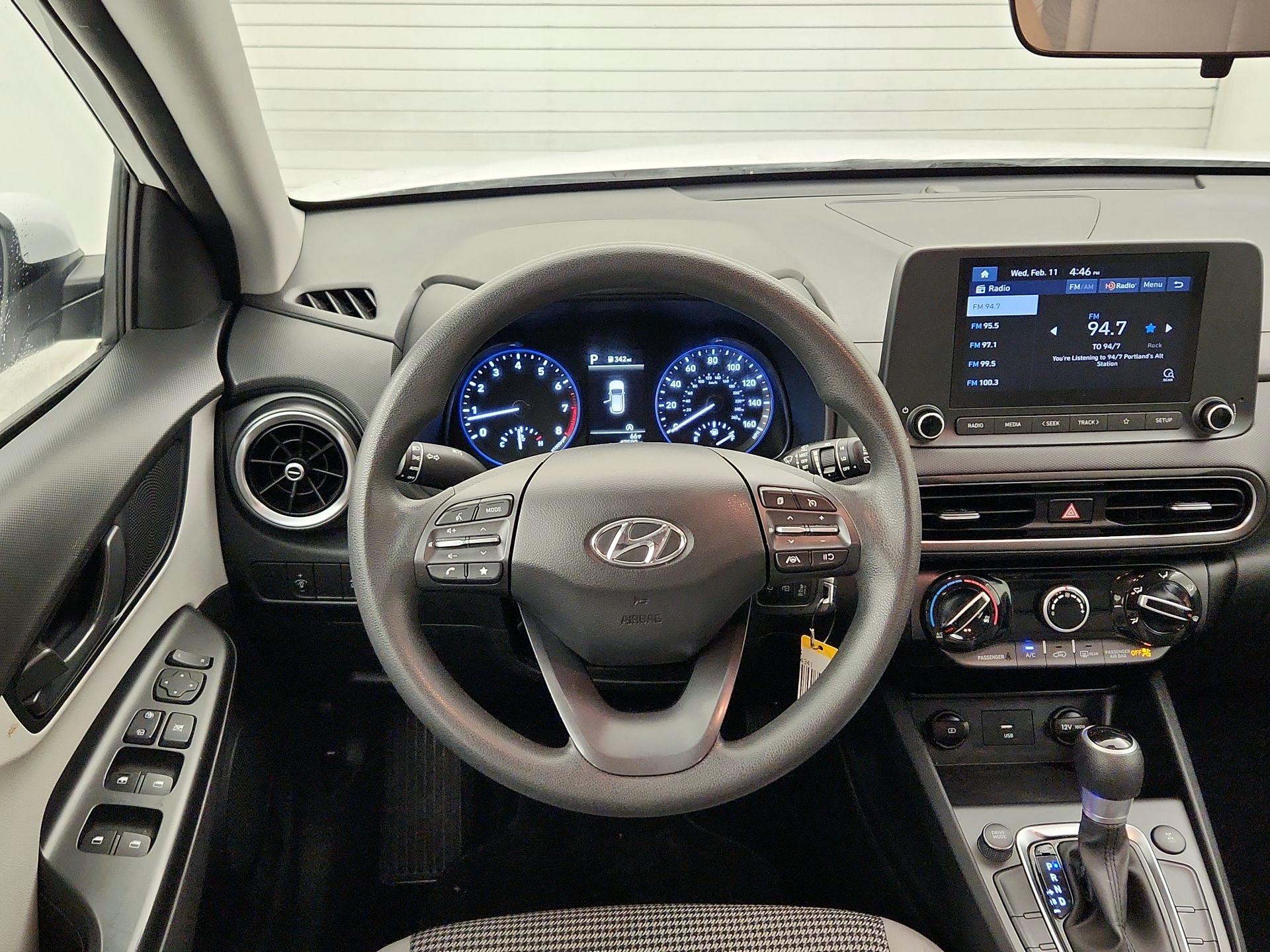 Thumbnail: 2022 Hyundai Kona - 10