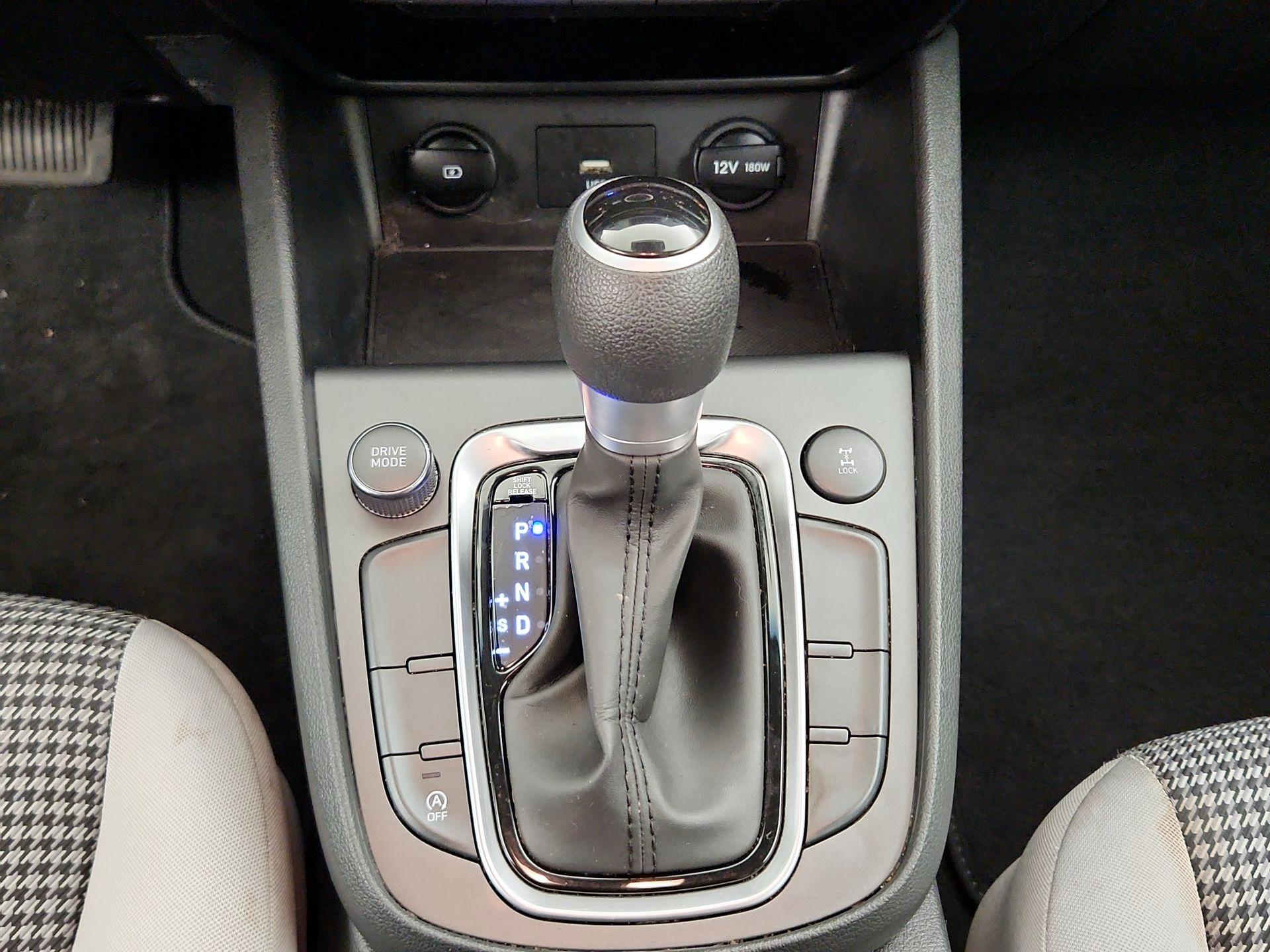 Thumbnail: 2022 Hyundai Kona - 17