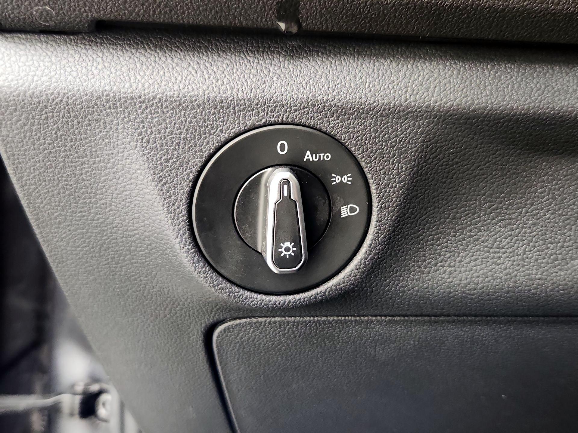 Thumbnail: 2024 Volkswagen Jetta - 13