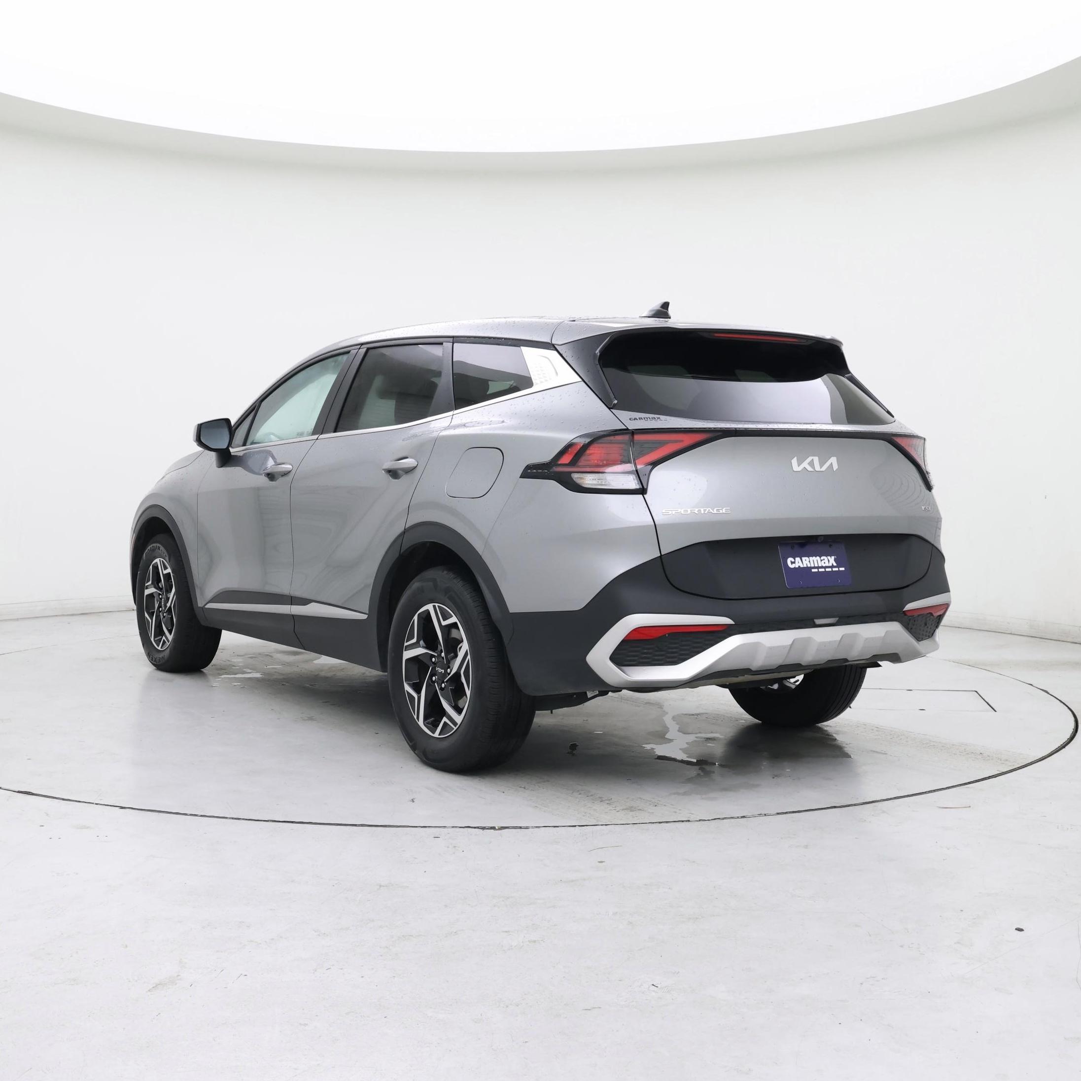 Thumbnail: 2023 Kia Sportage - 2