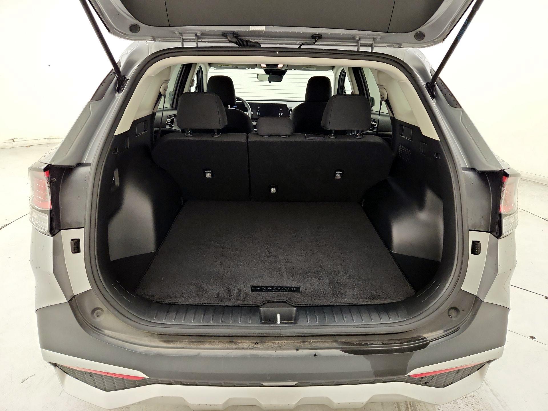 Thumbnail: 2023 Kia Sportage - 20