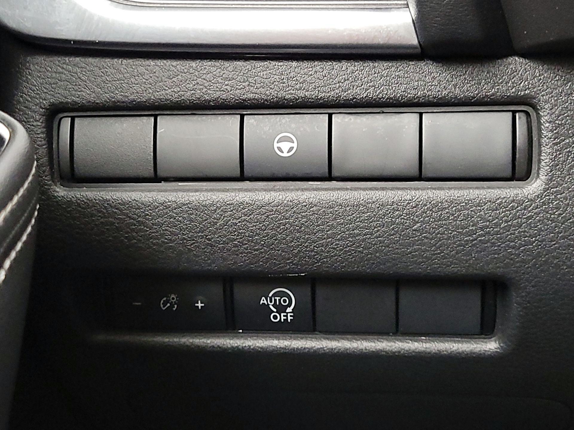 Thumbnail: 2023 Nissan Rogue - 13