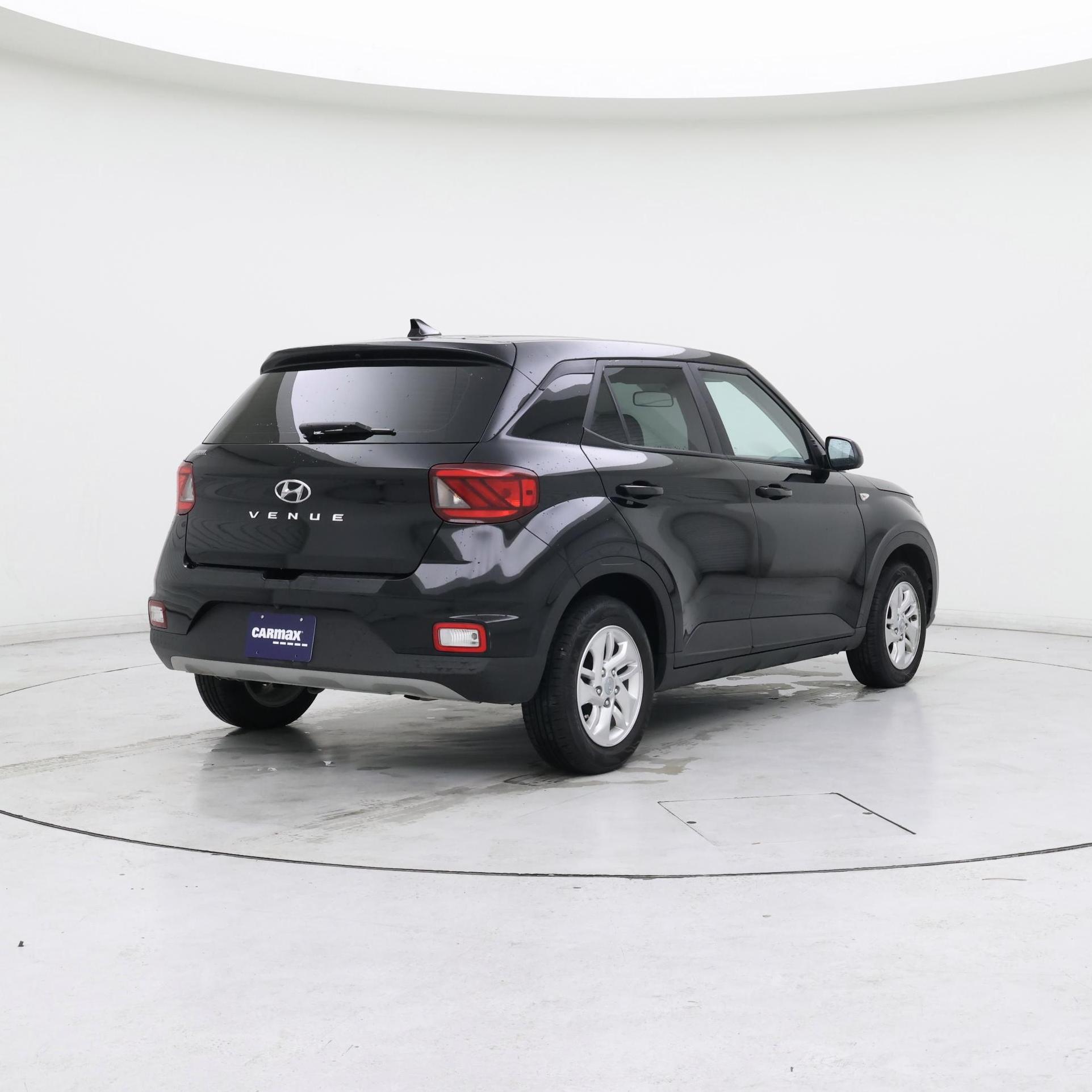 Thumbnail: 2021 Hyundai Venue - 8