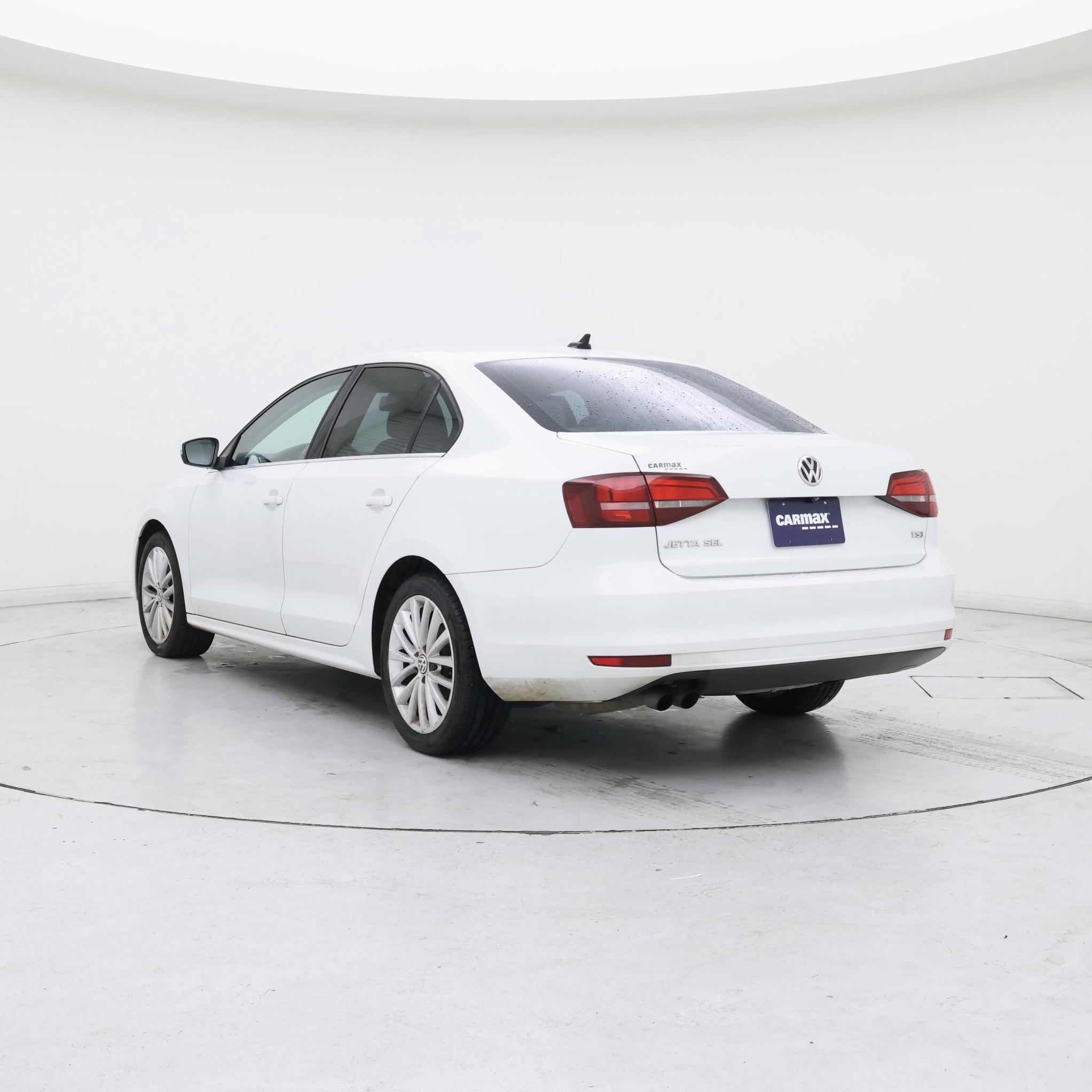 Thumbnail: 2016 Volkswagen Jetta - 2