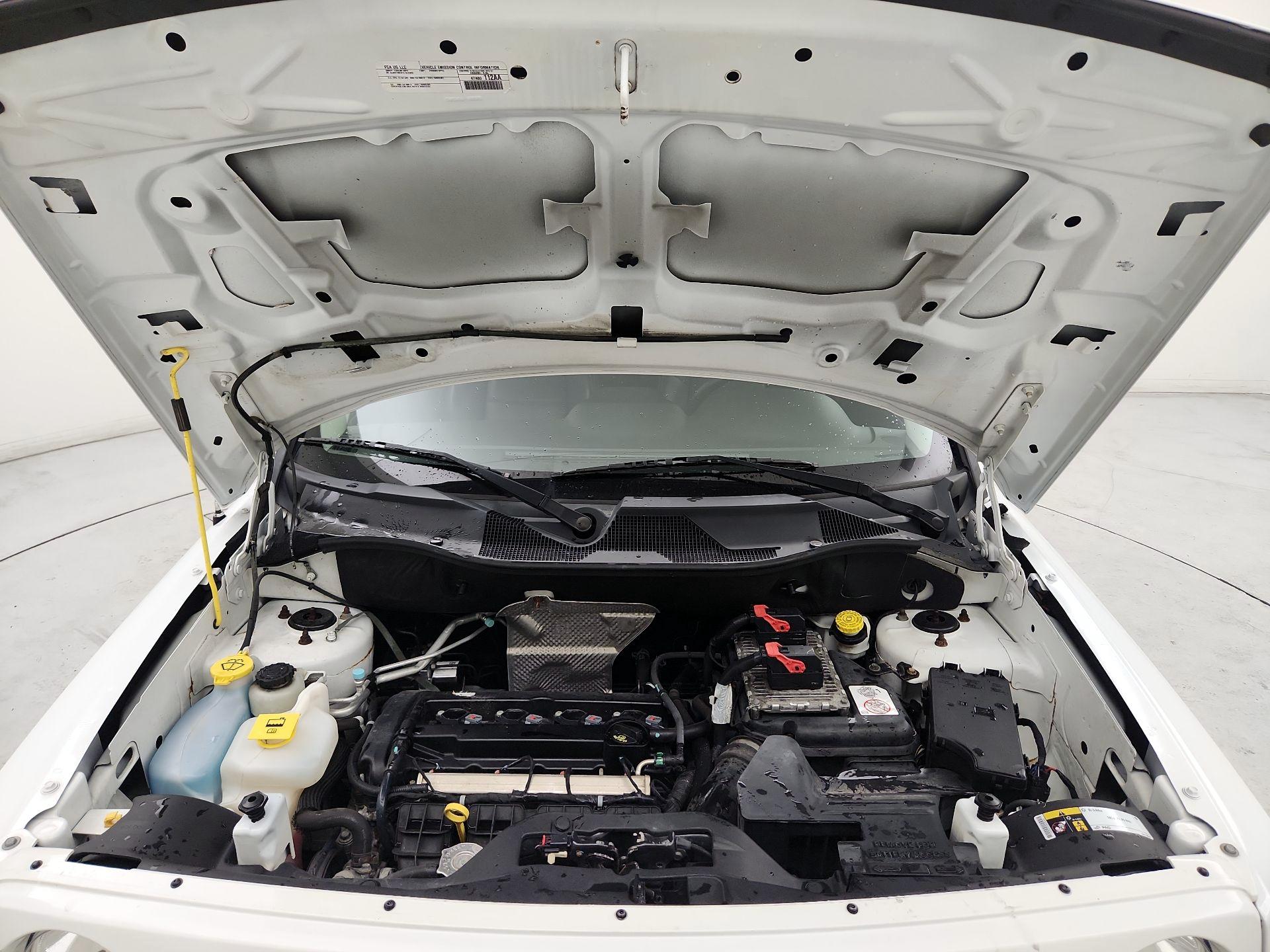 Thumbnail: 2015 Jeep Patriot - 20