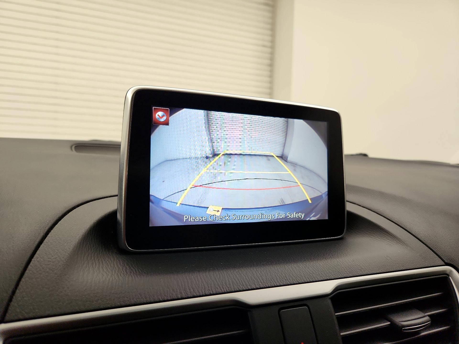 Thumbnail: 2016 Mazda Mazda3 - 15