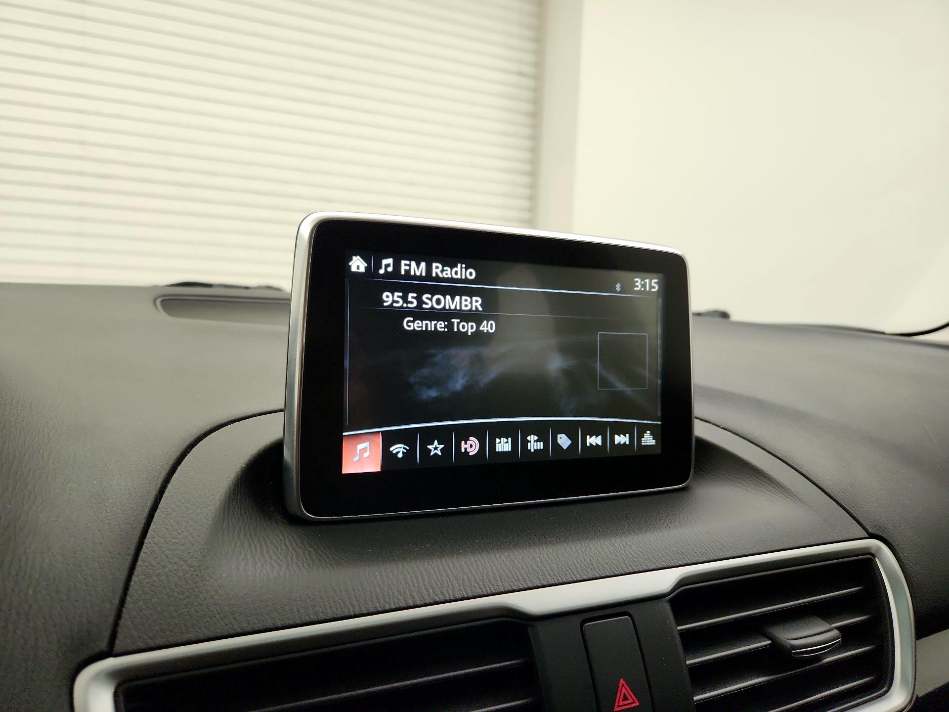 Thumbnail: 2016 Mazda Mazda3 - 16