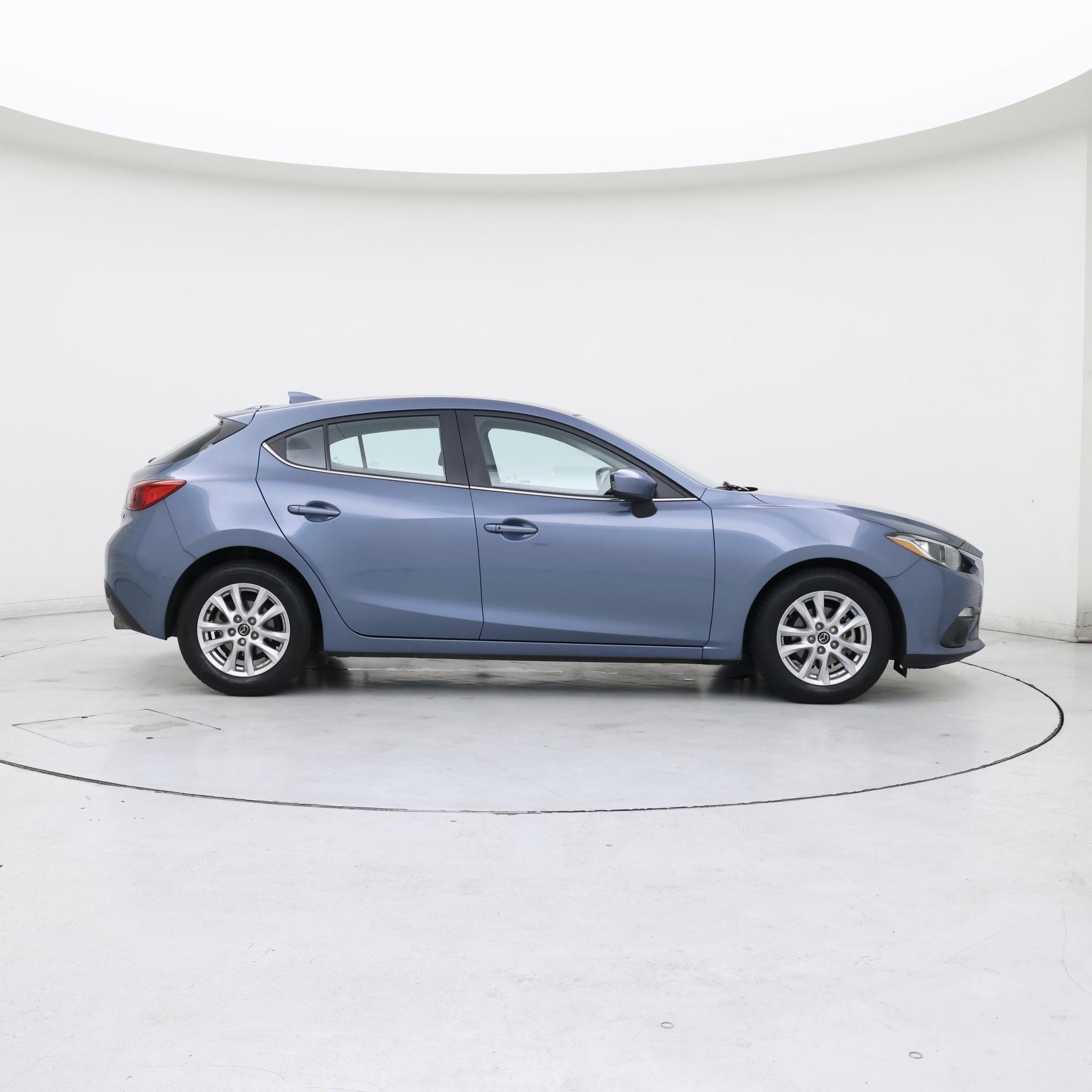 Thumbnail: 2016 Mazda Mazda3 - 7