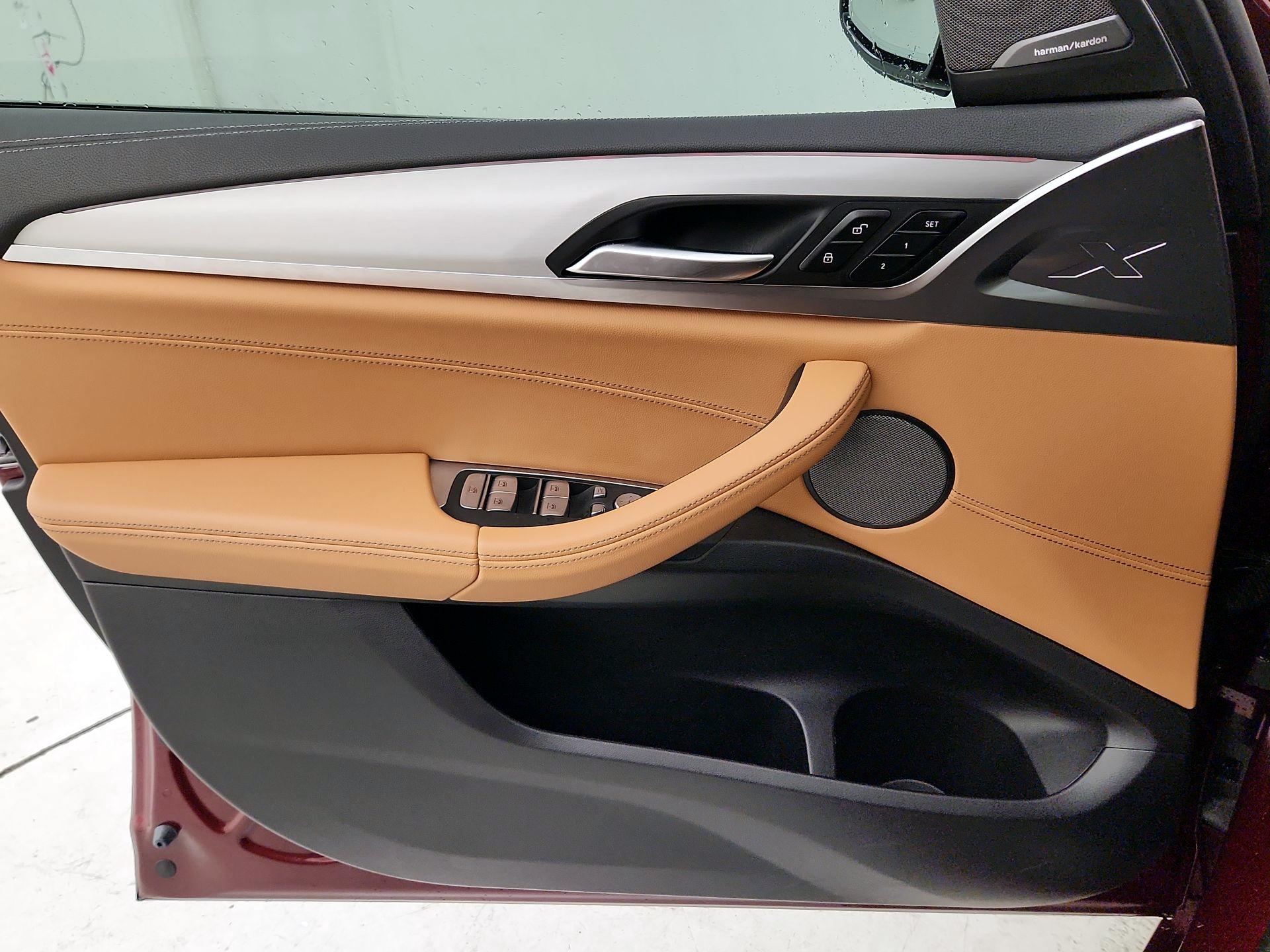 Thumbnail: 2022 BMW X3 - 12