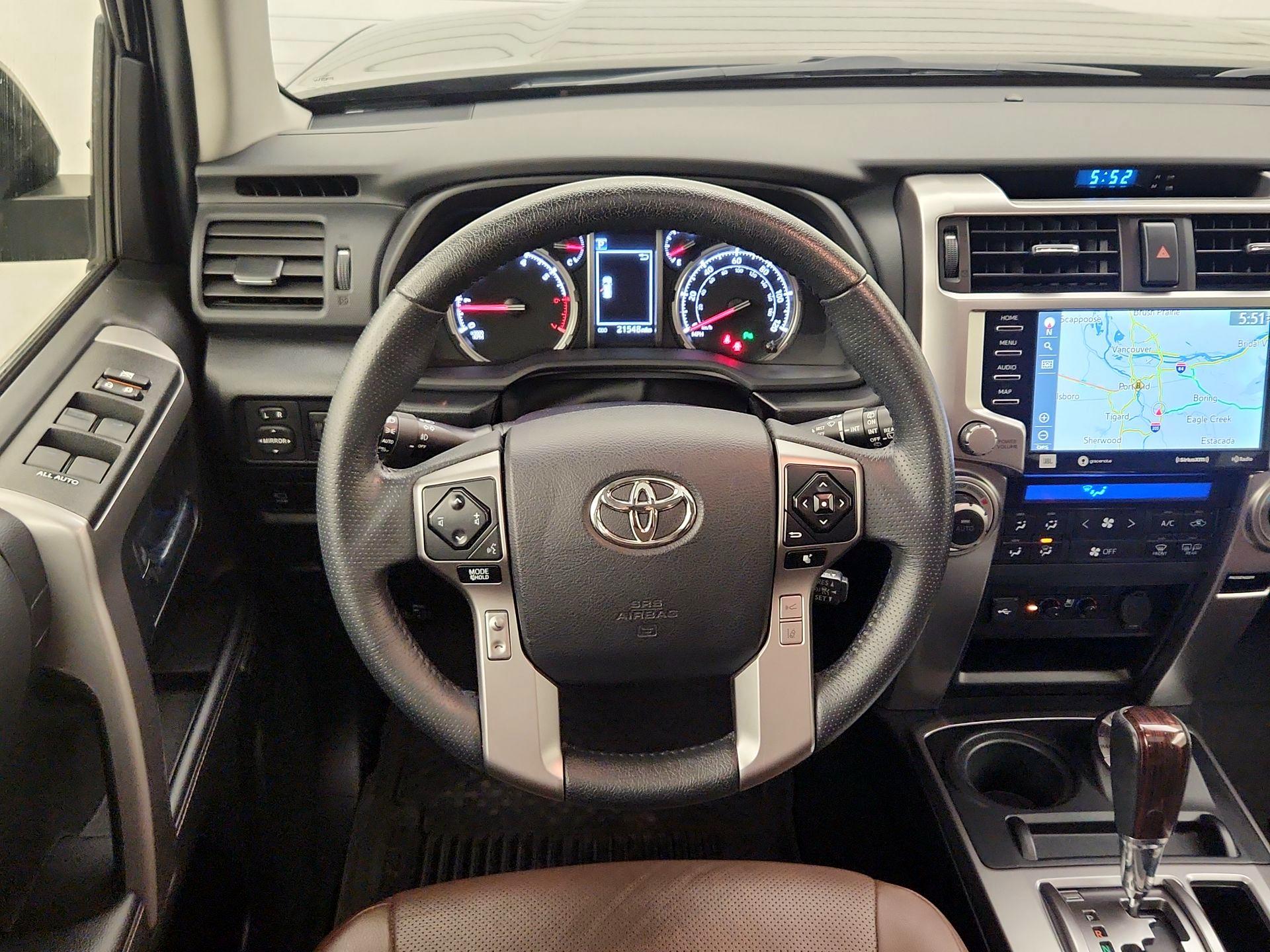 Thumbnail: 2022 Toyota 4Runner - 10