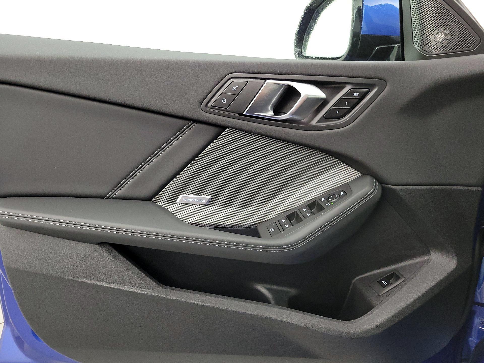 Thumbnail: 2025 BMW 2 Series - 12