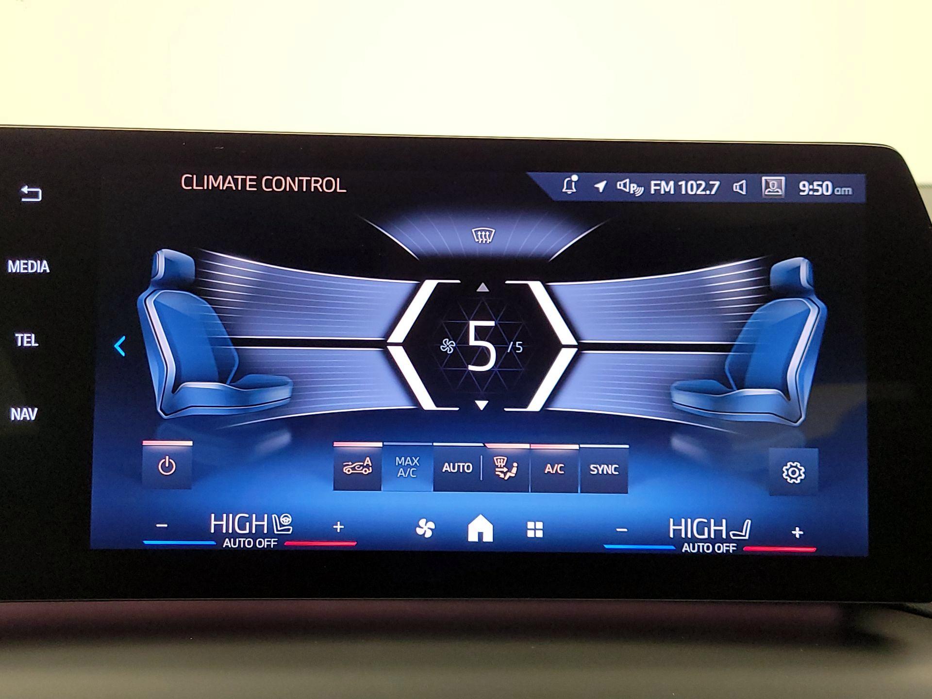 Thumbnail: 2025 BMW 2 Series - 15