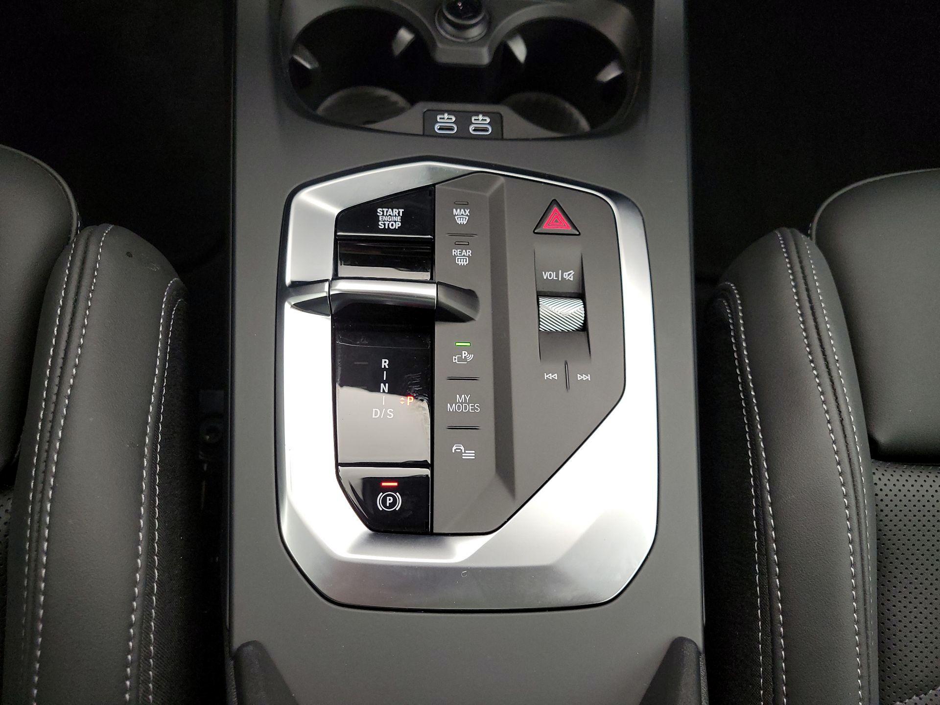 Thumbnail: 2025 BMW 2 Series - 16