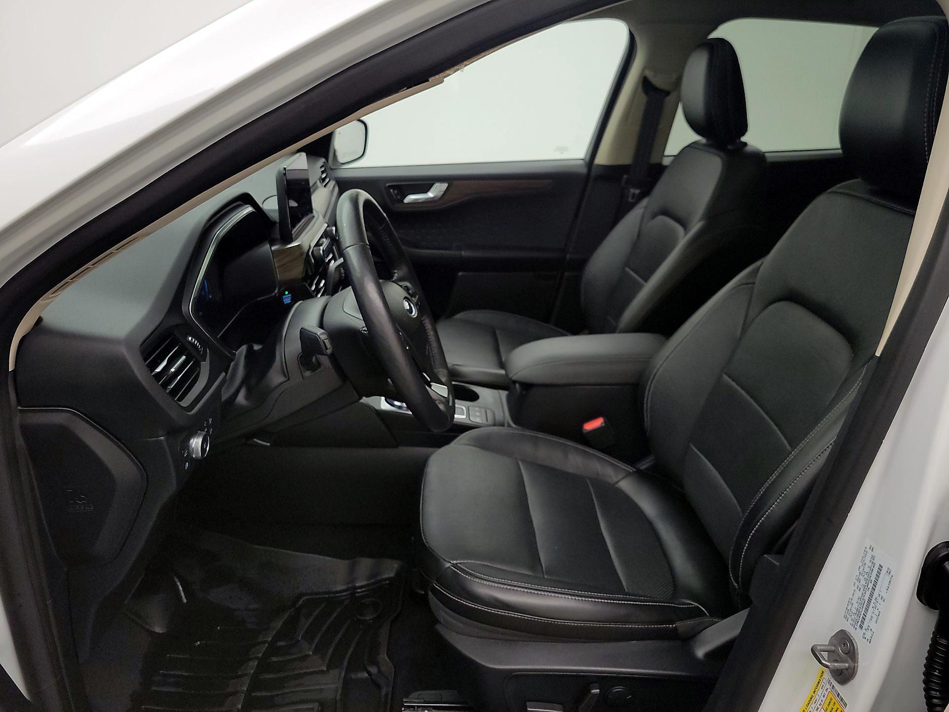 Thumbnail: 2020 Ford Escape - 11