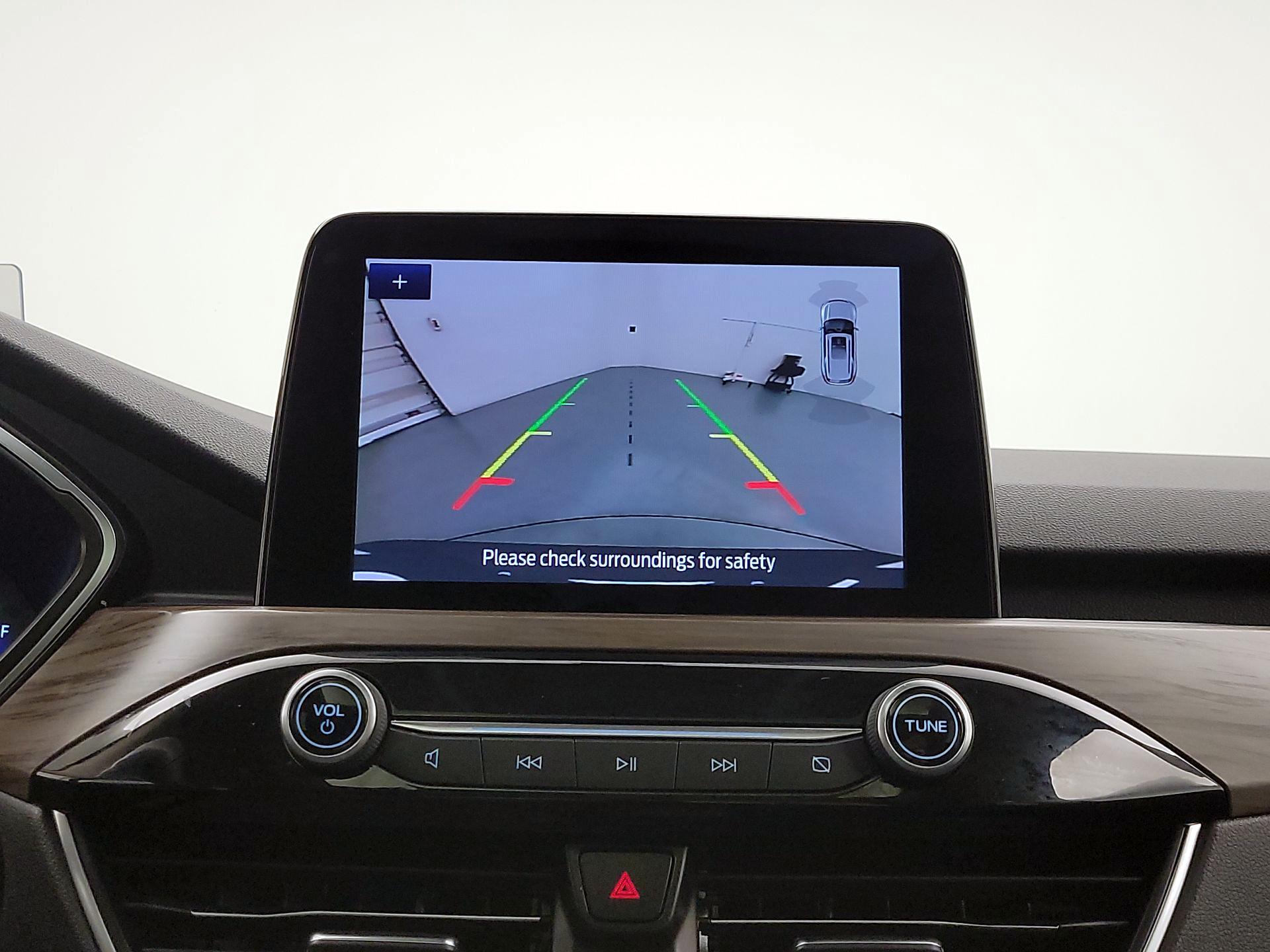 Thumbnail: 2020 Ford Escape - 15