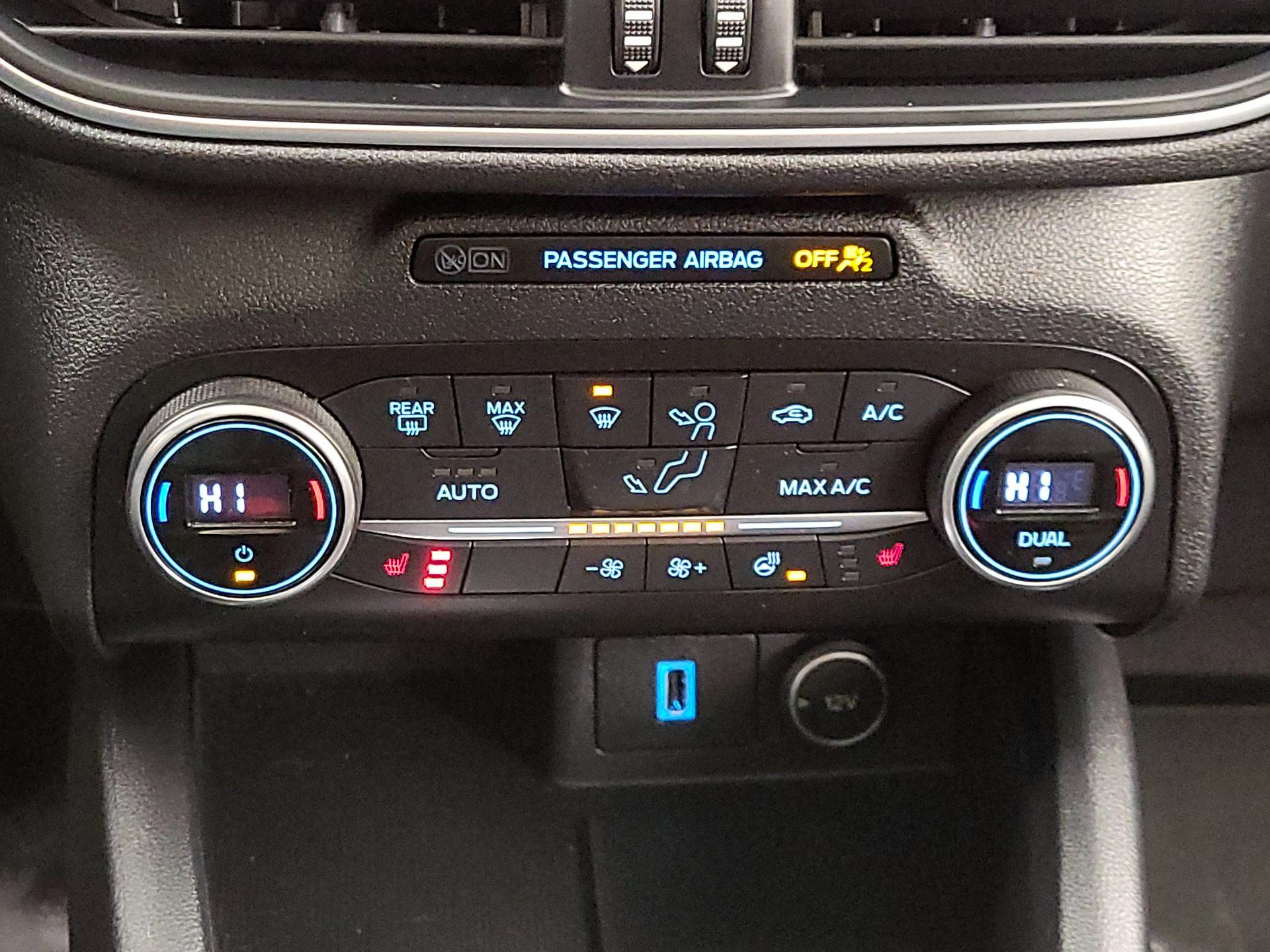 Thumbnail: 2020 Ford Escape - 17