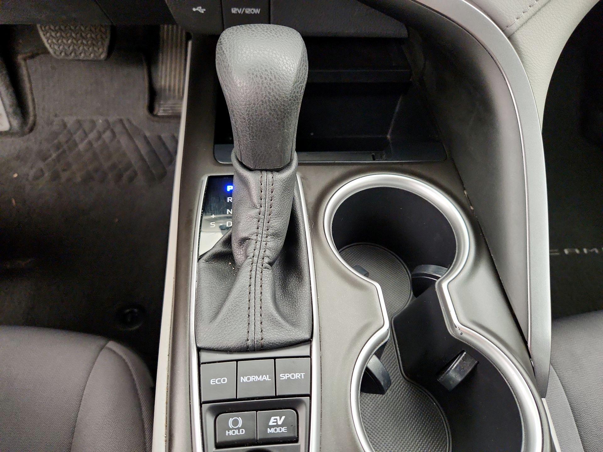 Thumbnail: 2023 Toyota Camry - 17