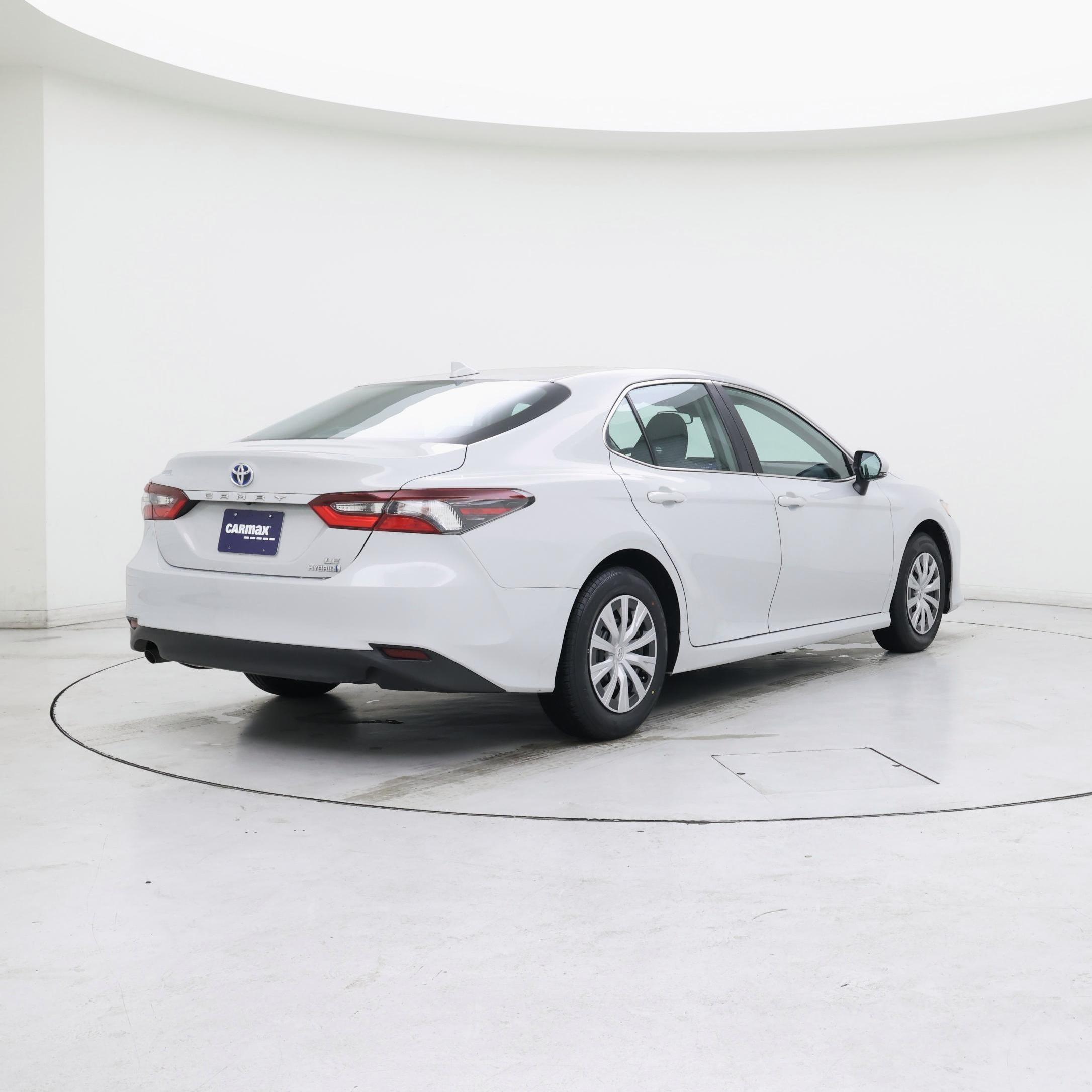 Thumbnail: 2023 Toyota Camry - 8