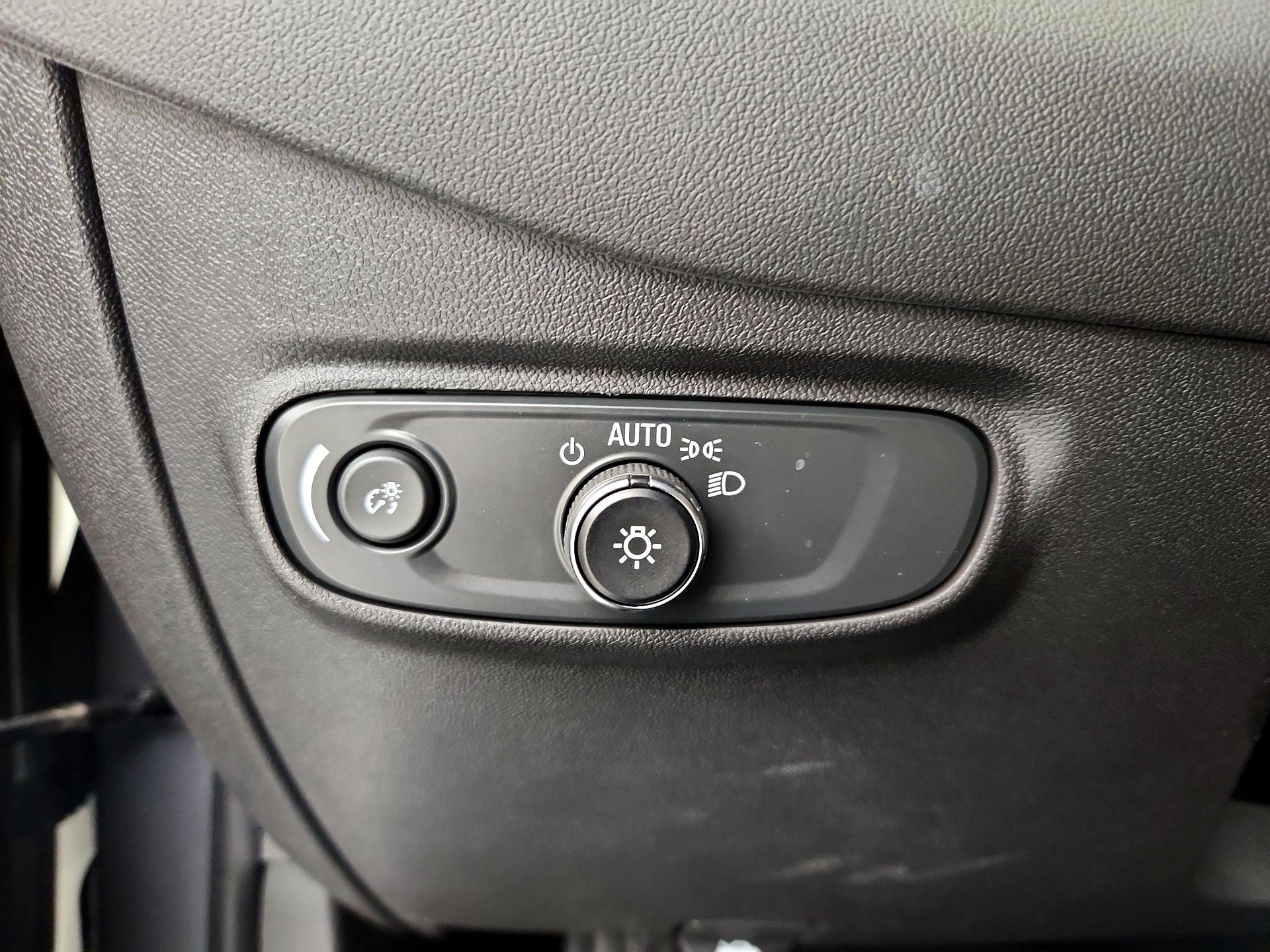 Thumbnail: 2024 Chevrolet Equinox - 13