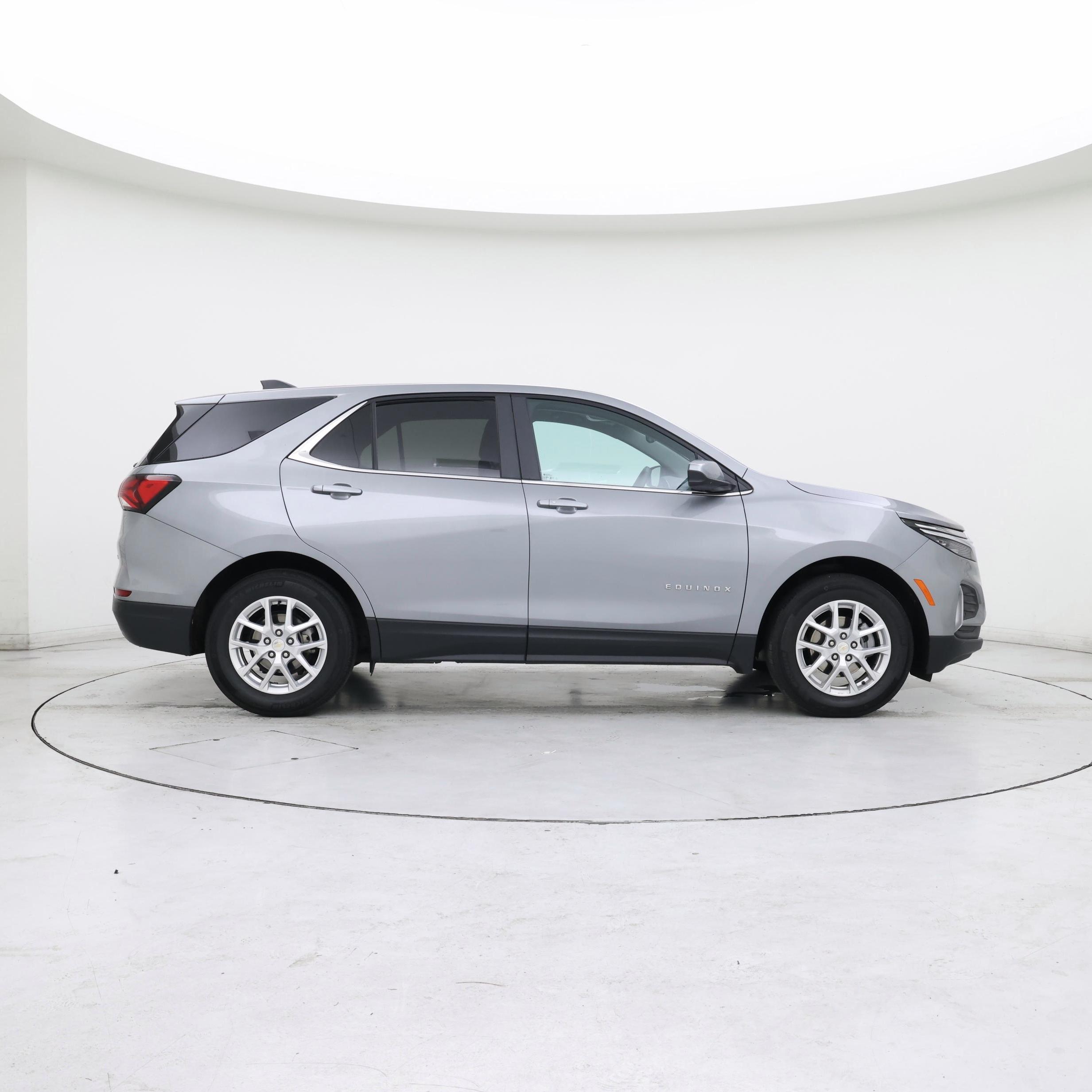 Thumbnail: 2024 Chevrolet Equinox - 7