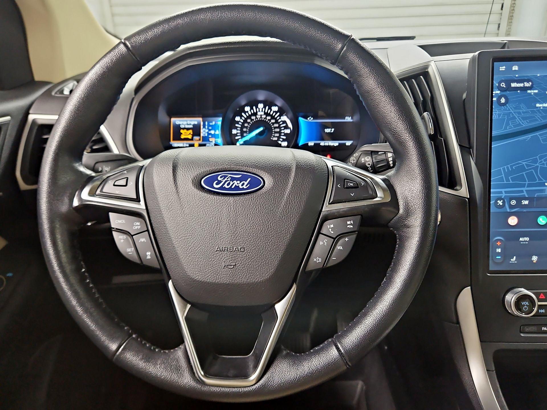 Thumbnail: 2023 Ford Edge - 10