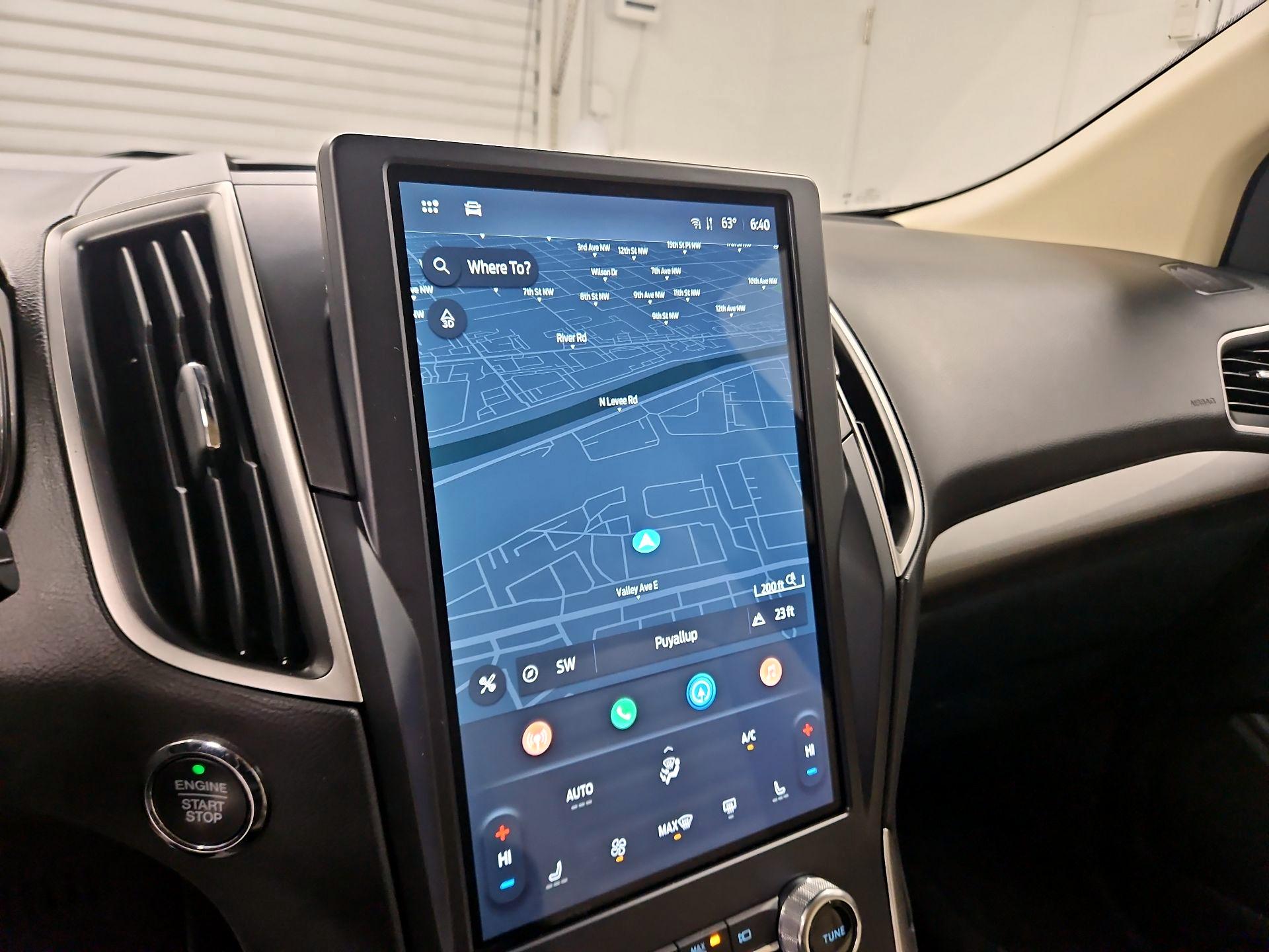 Thumbnail: 2023 Ford Edge - 14