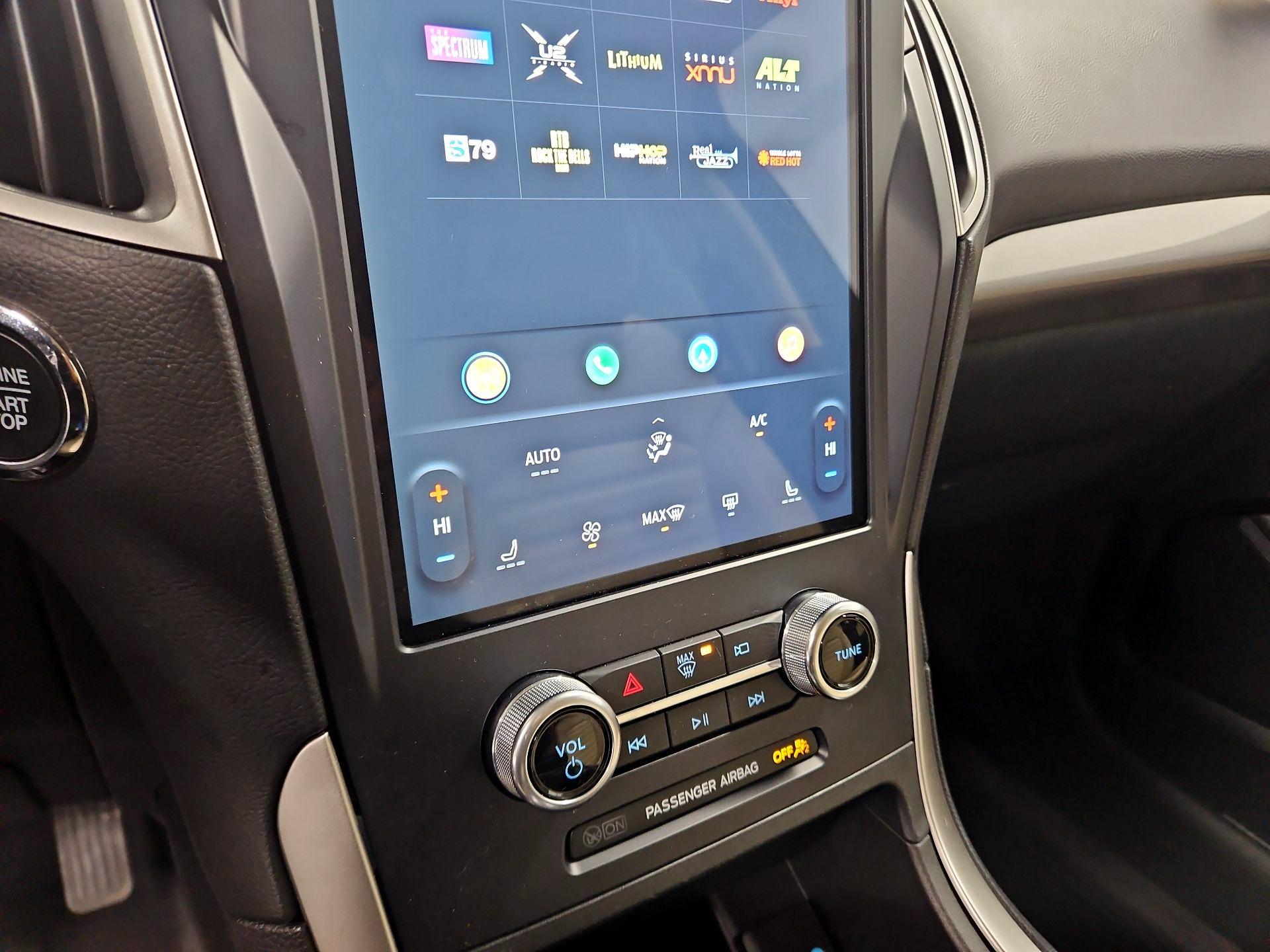 Thumbnail: 2023 Ford Edge - 17