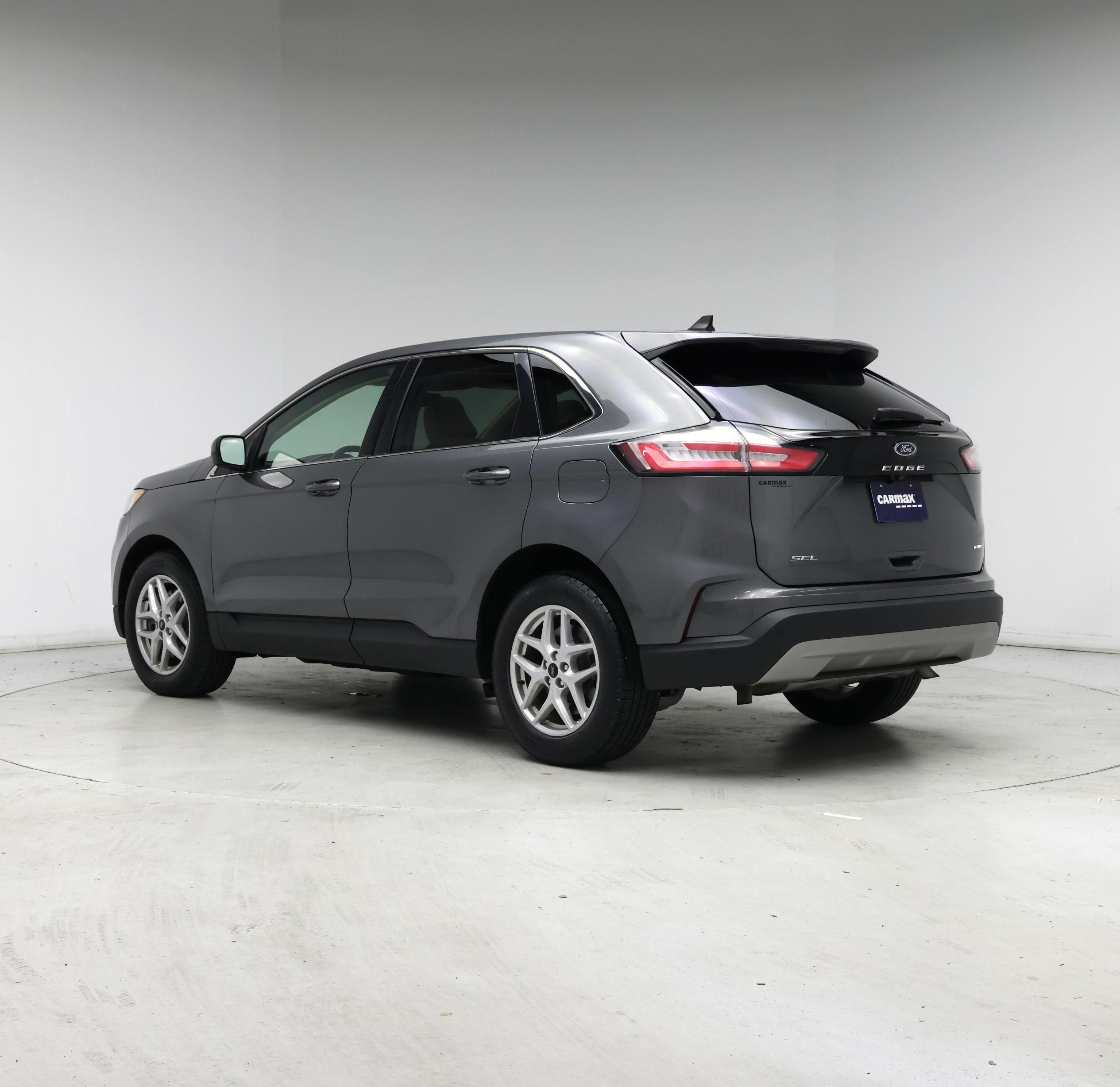 Thumbnail: 2023 Ford Edge - 2